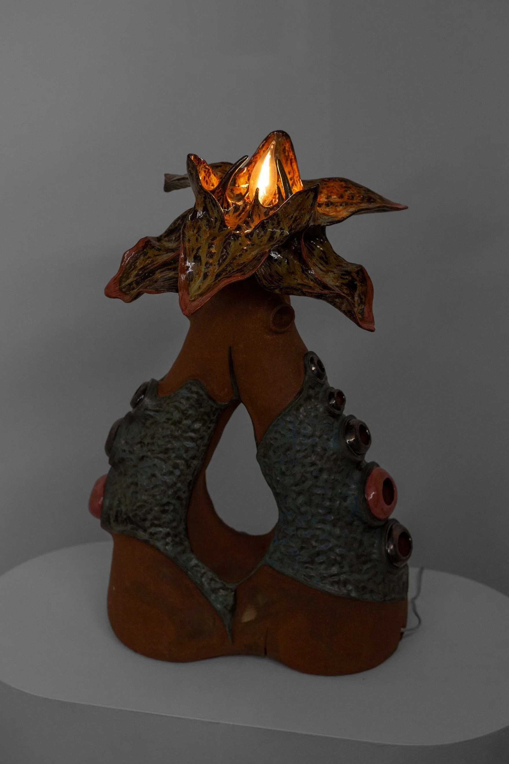 burst, 2025
ceramic lamp