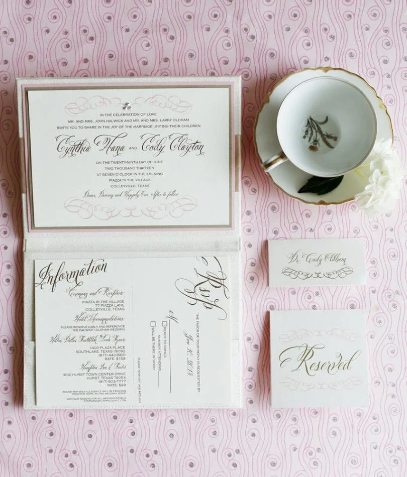 BONT_Issue_2014_SS_MetallicInvites_FeatherandTwinePhotography03.jpg