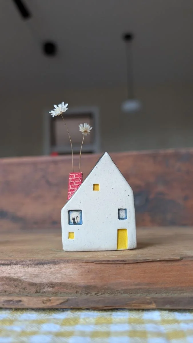 Tiny Tomato Ceramics