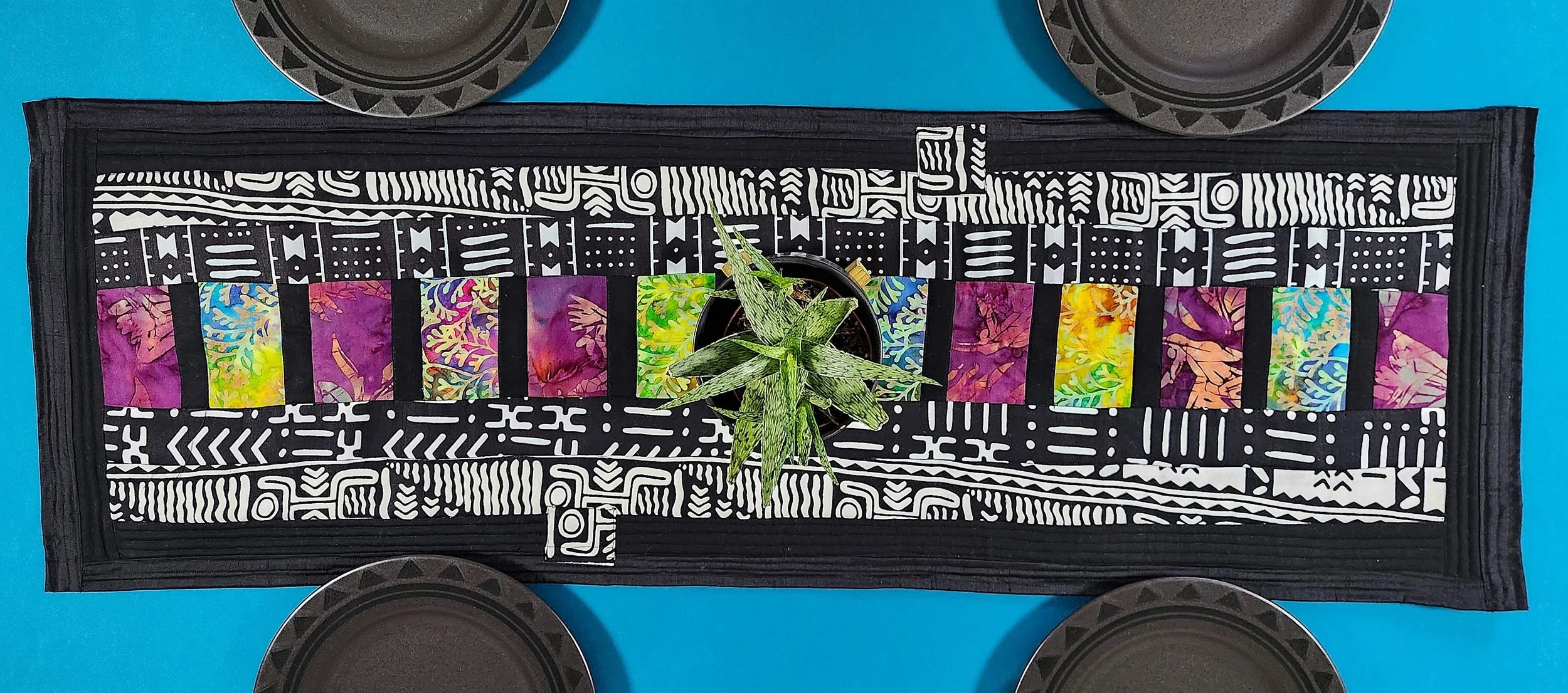 Threads Textile Designs Co. - table runner.jpg