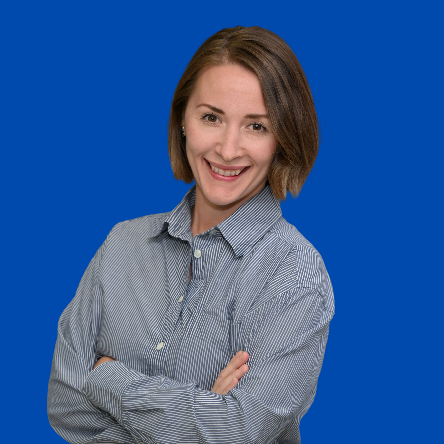 Candidate Headshots Blue Back - Mandy - HD45 2.PNG