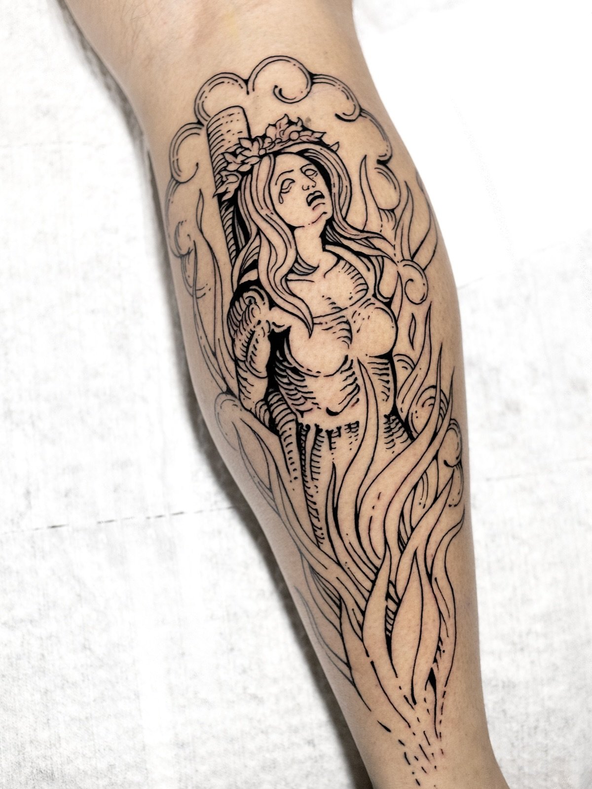 3 tatuajes de la semana pasada para Steven y Fiorella, muchas gracias ☺️ #engravingtattoo #woodcuttattoo -