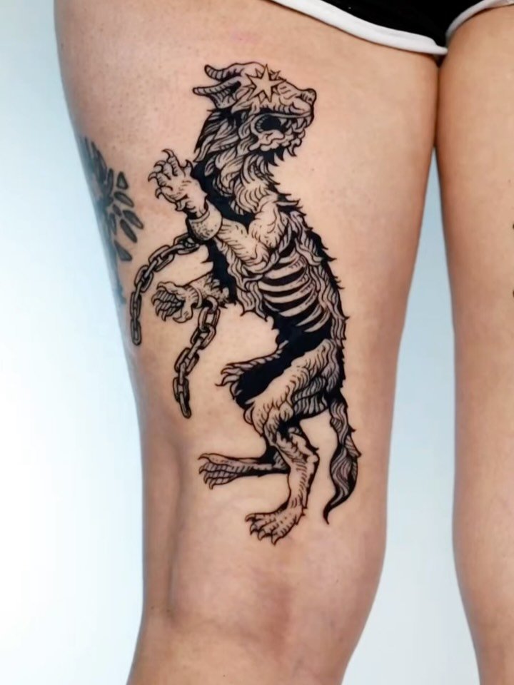 Este post es para agradecer a los muchos clientxs y amigxs que se han tatuado varias veces conmigo durante los &uacute;ltimos a&ntilde;os. En este post (en orden): Vicky, Pablo, Isa, Josu&eacute; y Walter con su novia 🙌🏻☺️ pero son muchas personas 