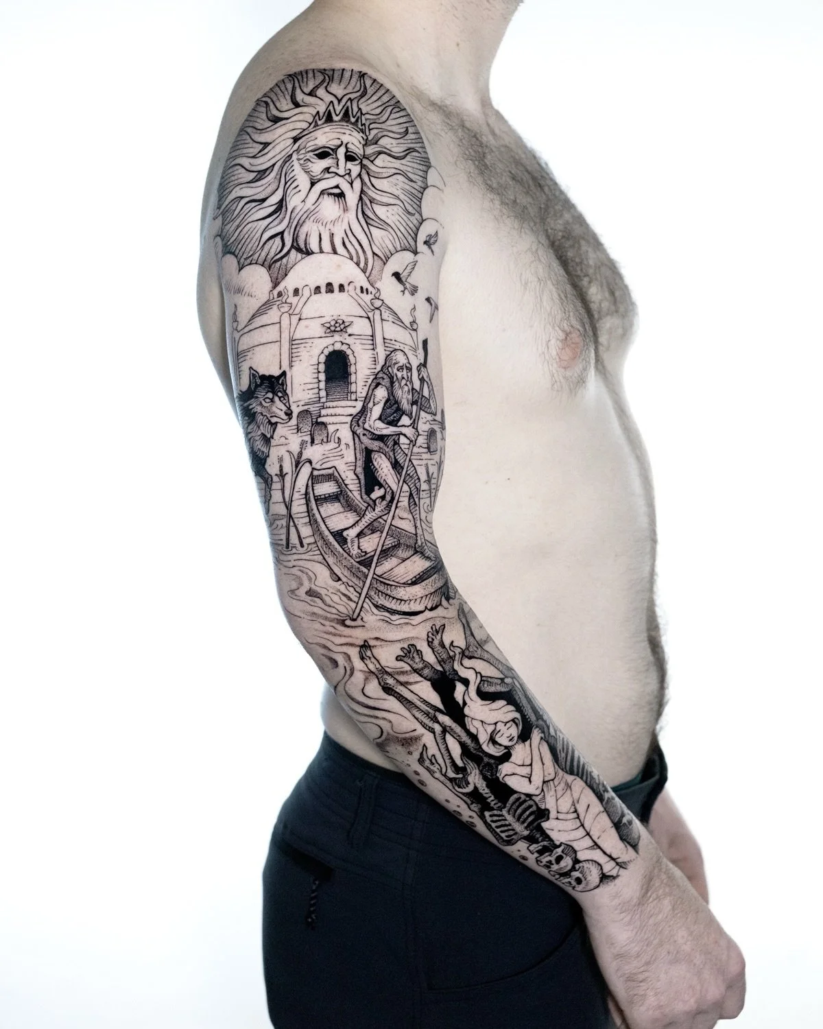 Proyecto reciente &uacute;nicamente con las fotos finales. Para verlo con toda la explicaci&oacute;n del proceso, pueden ver el post anterior. Gracias Sean #engravingtattoo #bookofthenewsun