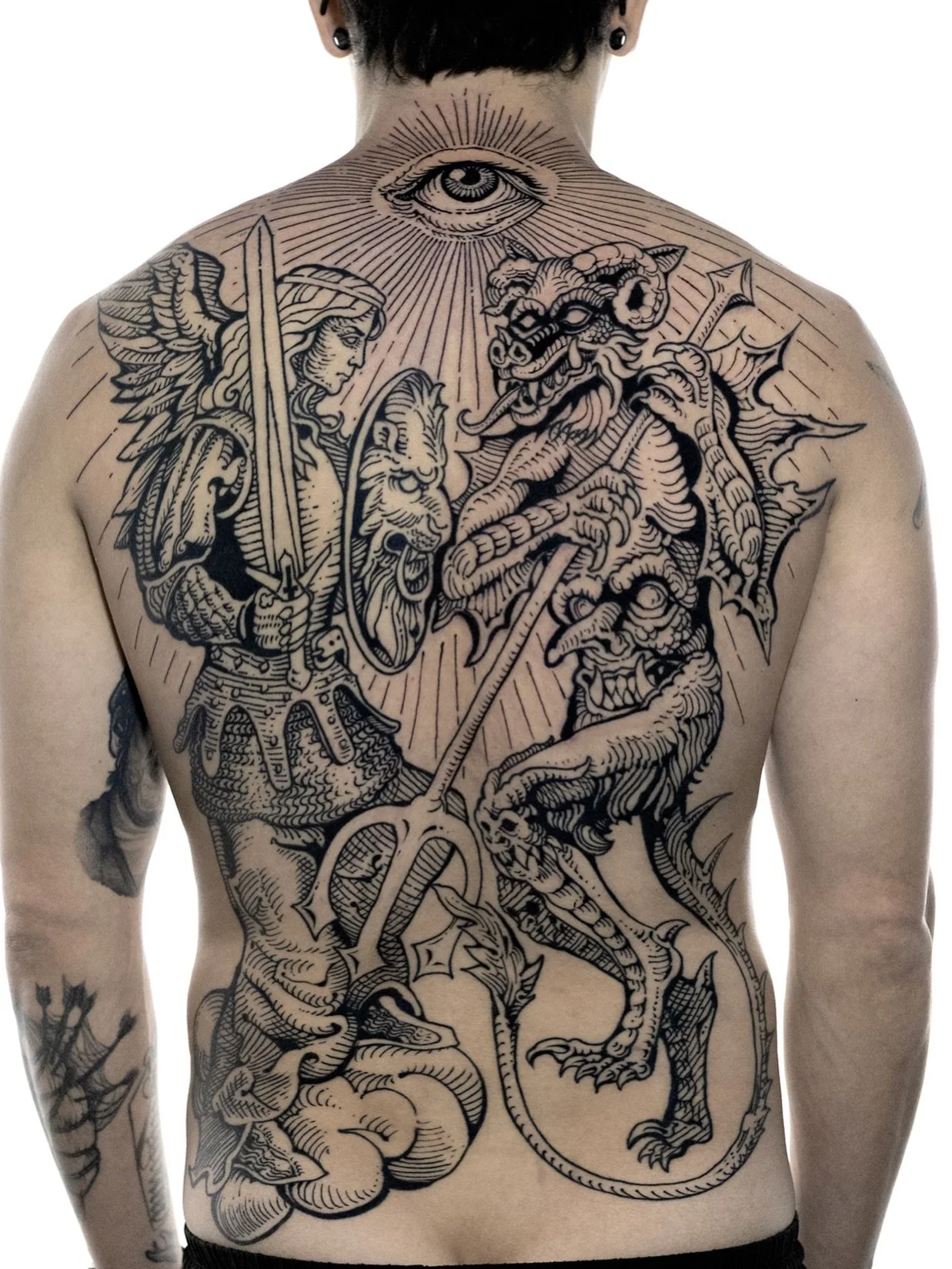 👼👁️👹 Gracias David #engravingtattoo #tattoocostarica🇨🇷