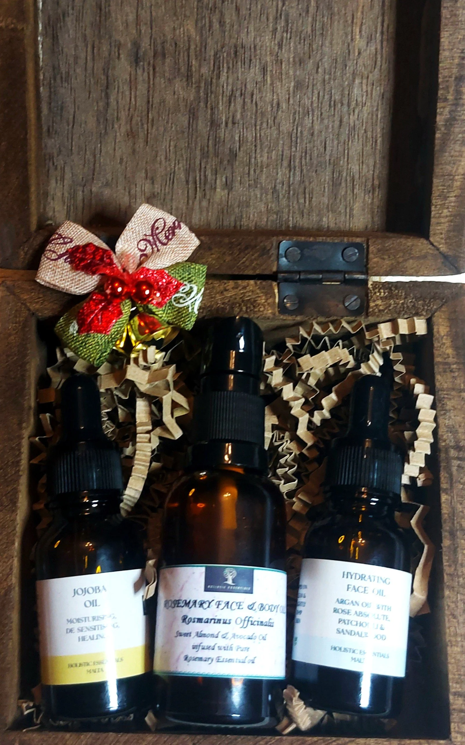 3 oils in open im sml box.jpg