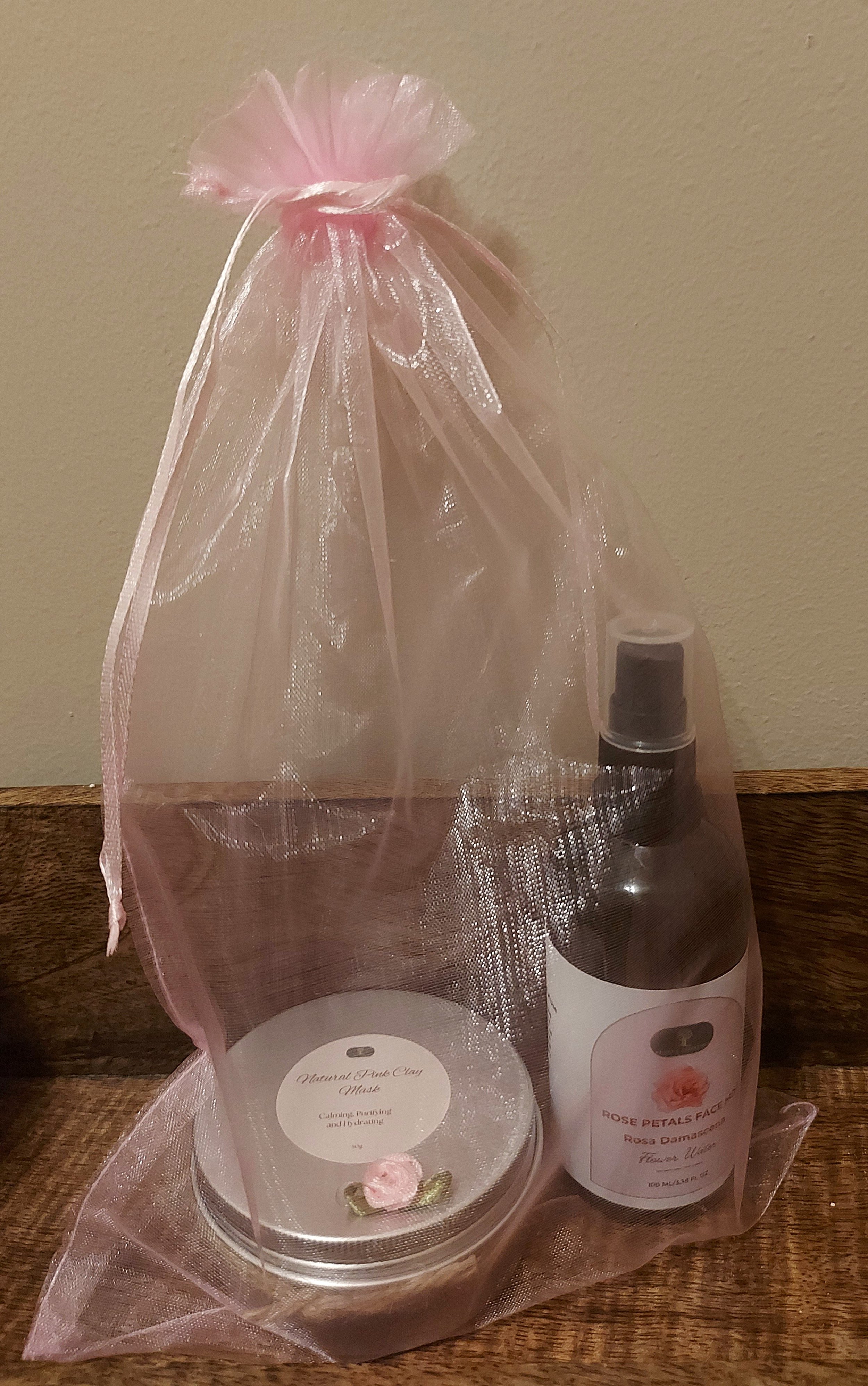 Pink clay Mask Set - Pink Clay Powder (50g) & Rose Petals Hydrolat (100ml)