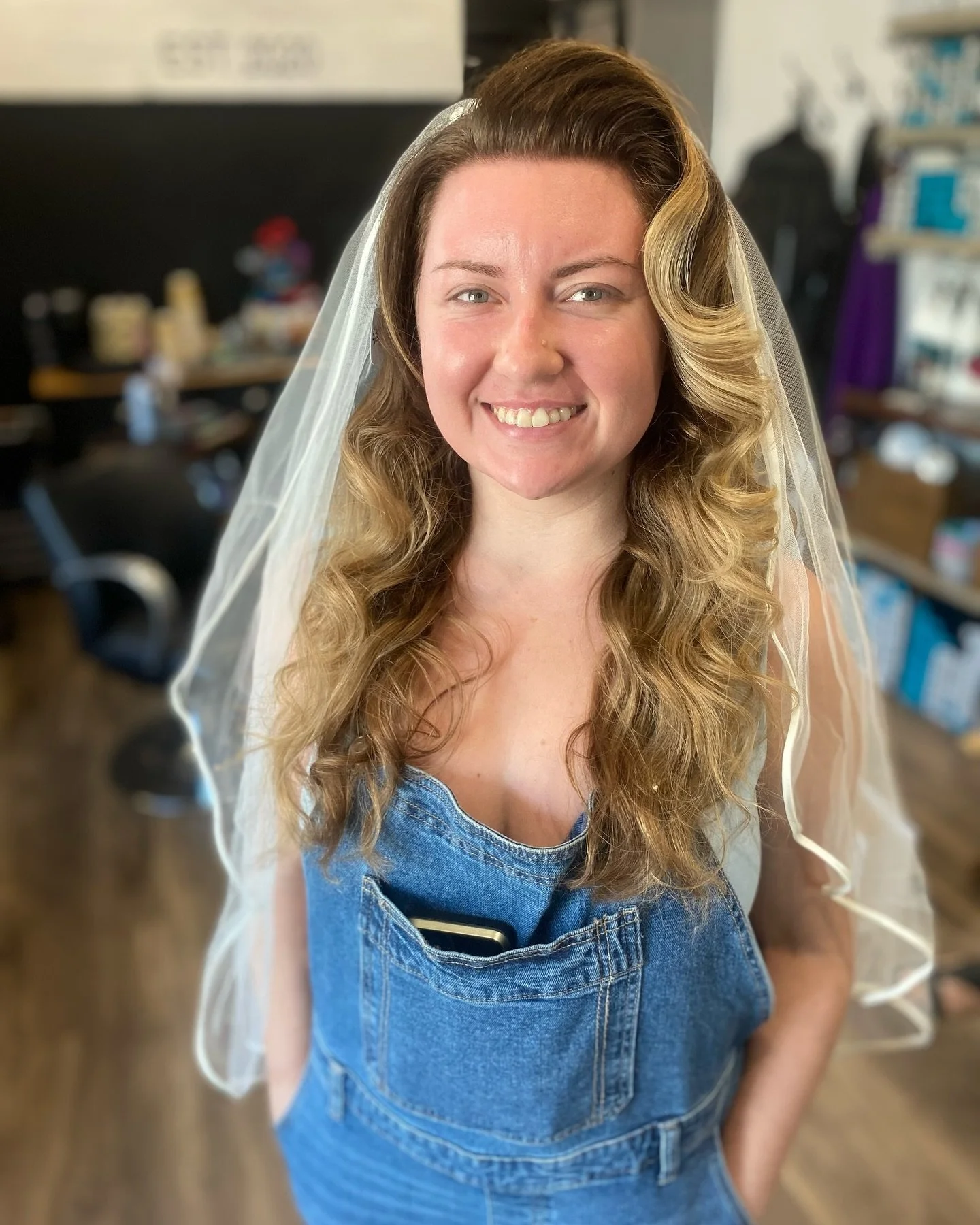 She said YES! 💍 👰 
Wedding preview styles ✨🩵

.
.
.
#weddinghair #weddinghairstyles #novaweddinghairstylist