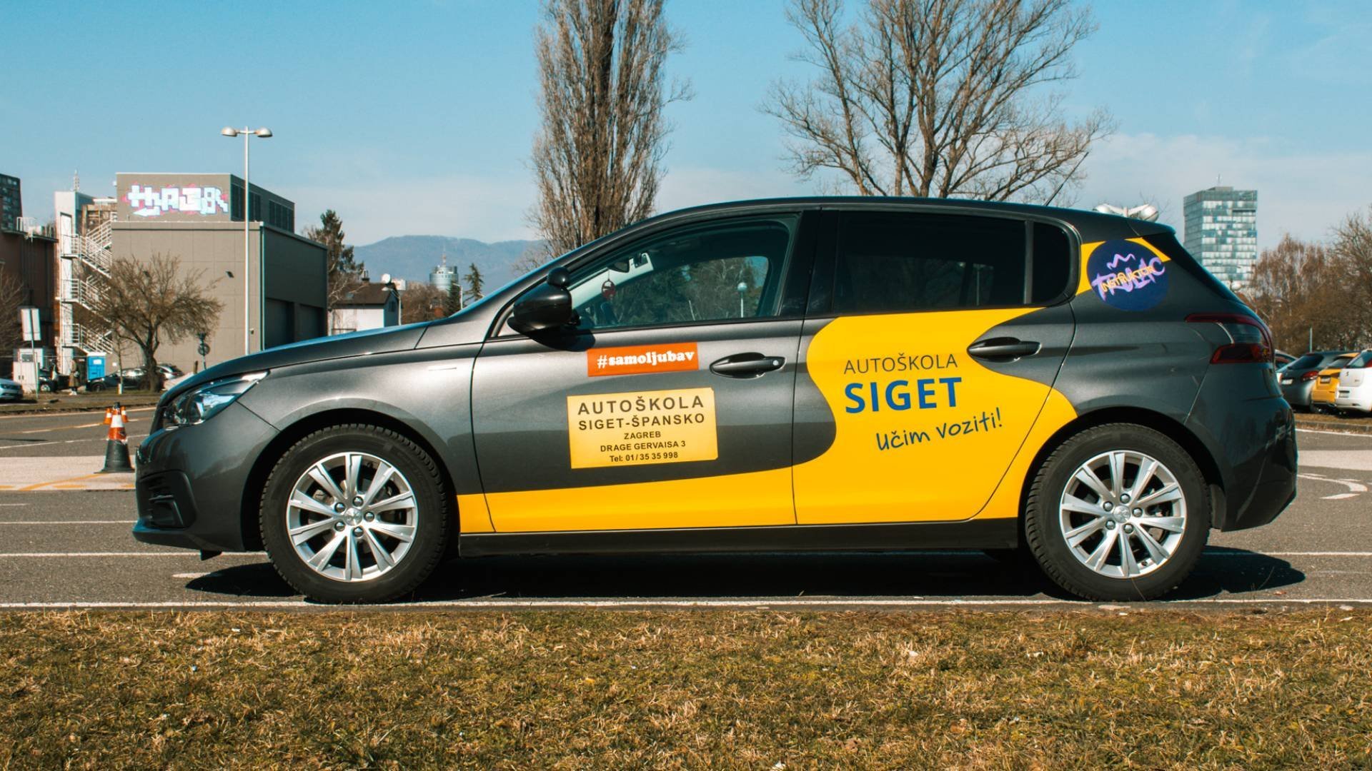web-disegnat-siget-vehicles4.jpeg