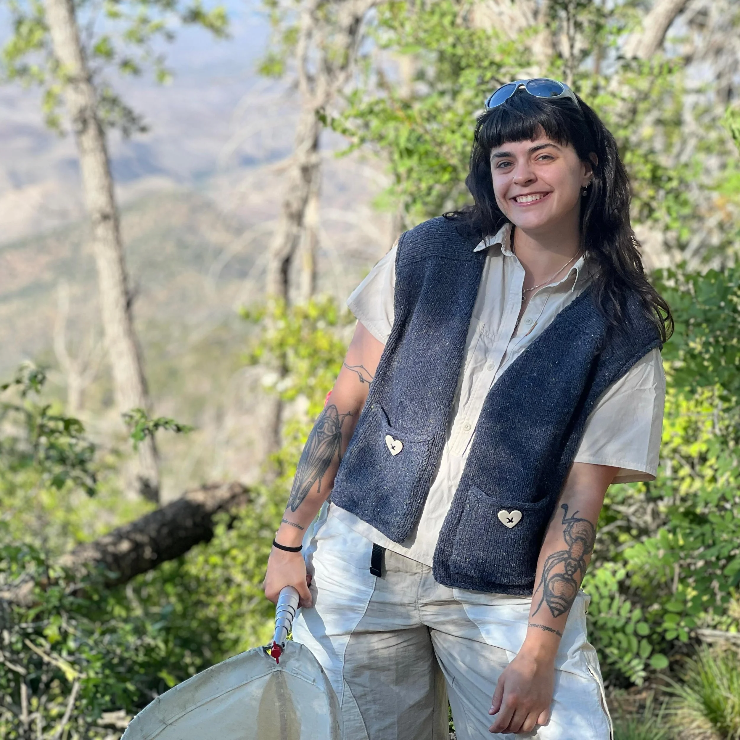 COLLECTORS VEST IS OFF THE NEEDLES and right into my google doc where it&rsquo;s being written up. 

Actually had the best time ever turning the classic entomology vest into a cozy knitted garment, which is perfect for layering when you&rsquo;re cold