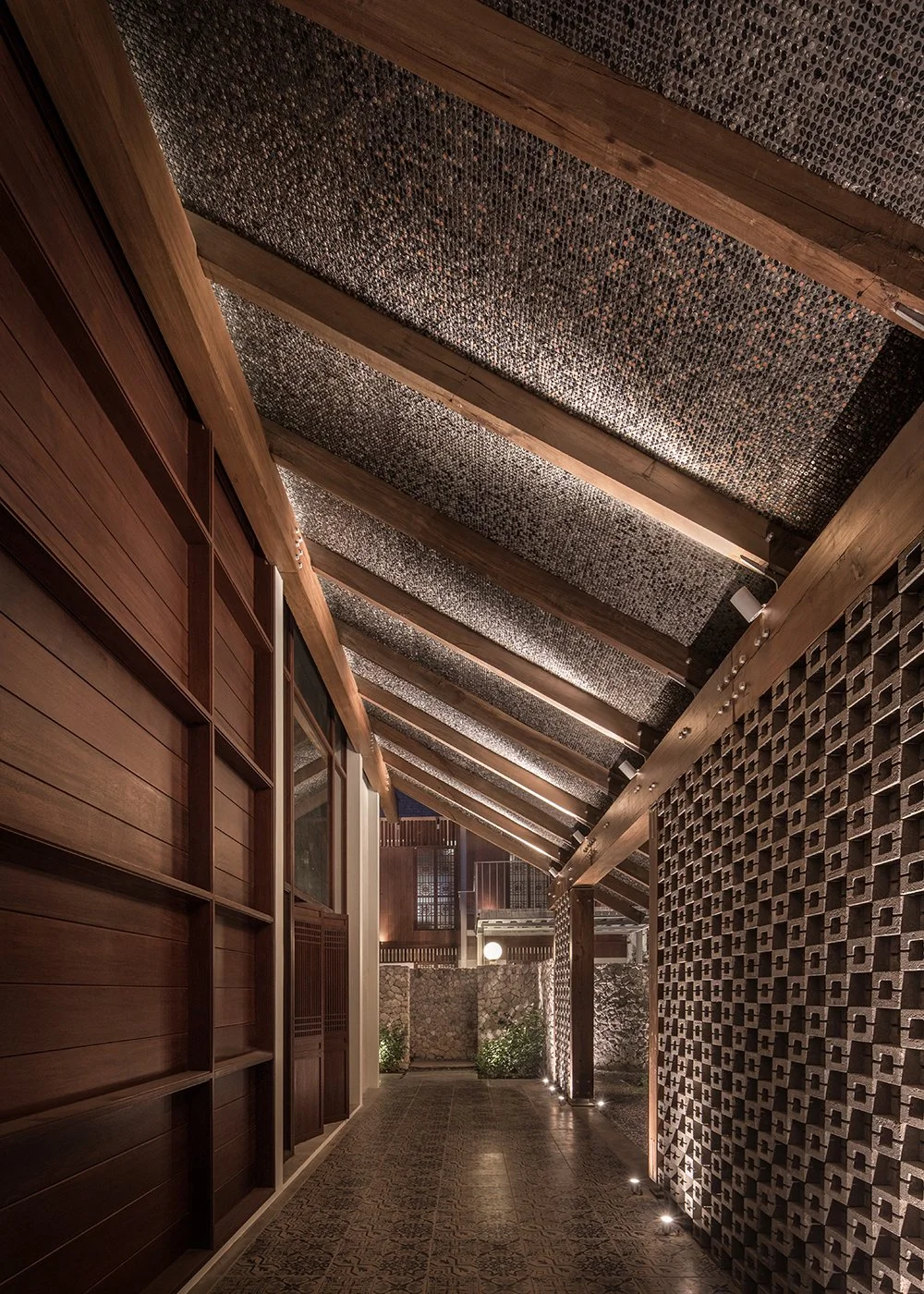 Copy of RDMA_TonVilla-05-Hallway.jpg