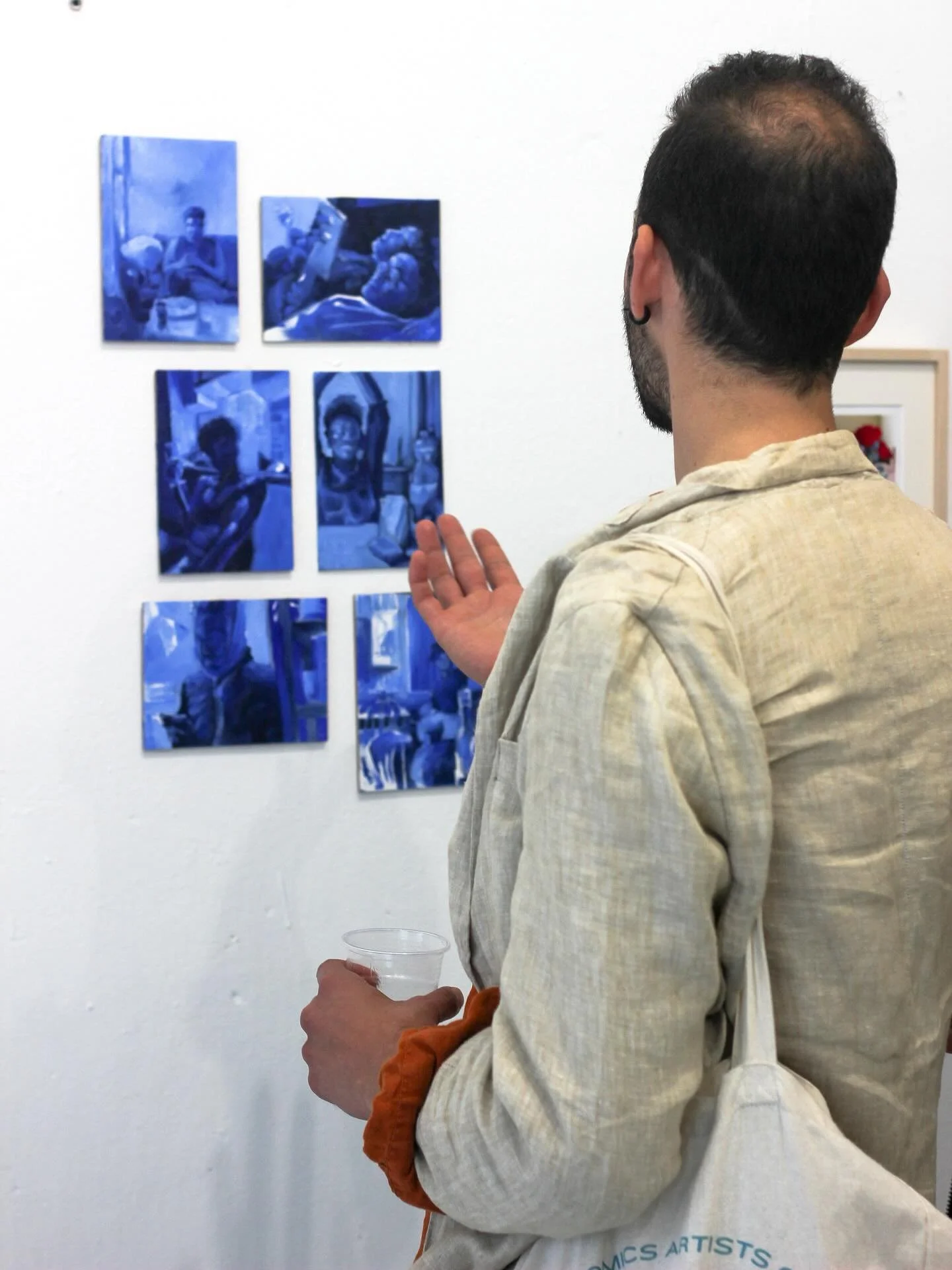 Moments from Friday&lsquo;s pop up exhibition &bdquo;Blooming Beeings&ldquo; in our studio where I showed my new series &bdquo;Written in Blue&ldquo;.