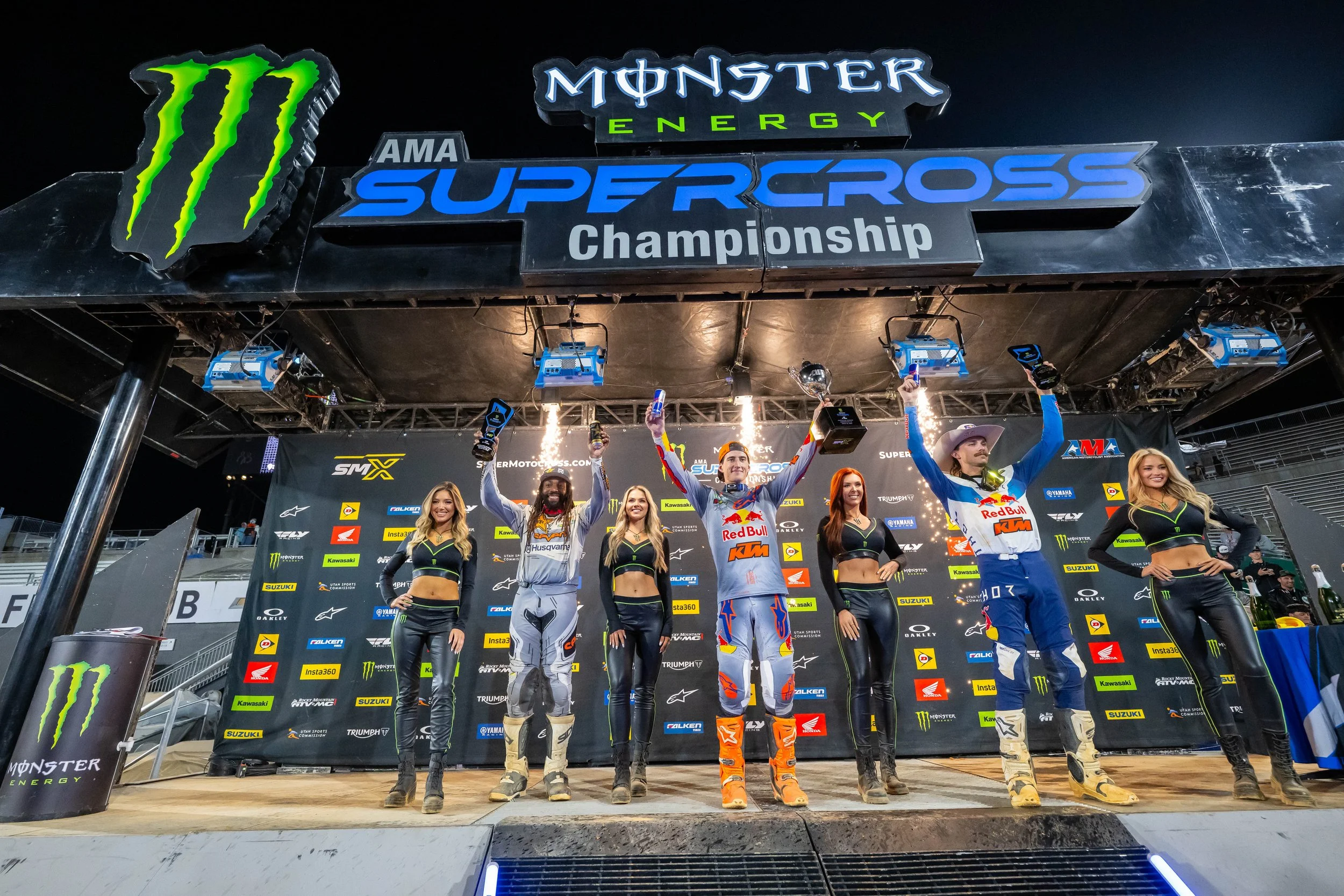 Chase Sexton se alza con la victoria en el Birmingham Supercross y reduce la diferencia de puntos