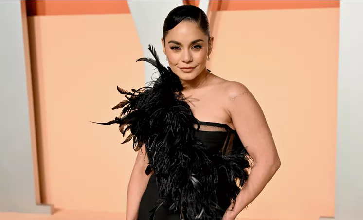 Vanessa Hudgens tiene que vender todos sus zapatos ¿qué pasó?