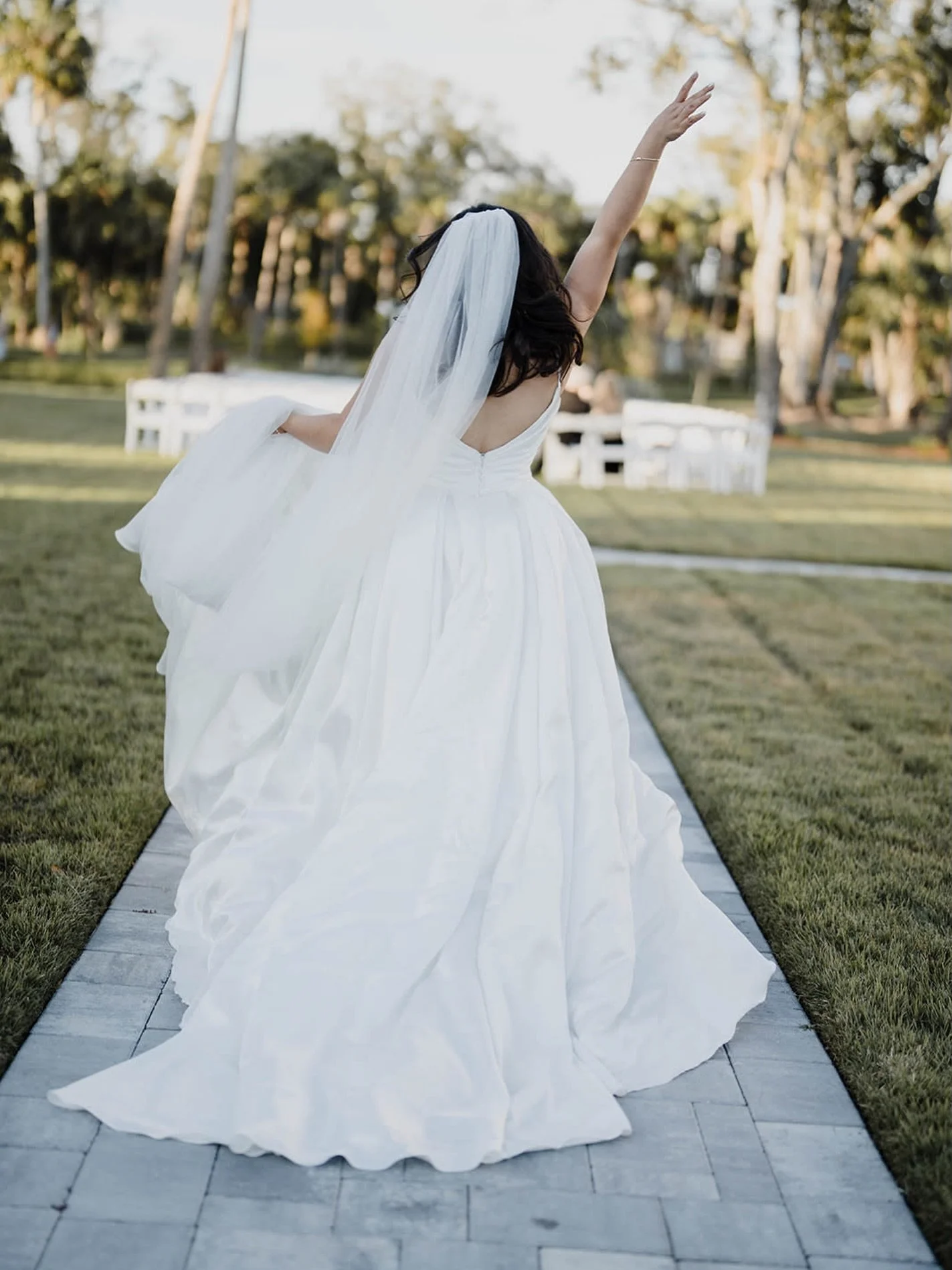 That &ldquo;I&rsquo;m really a BRIDE&rdquo; moment 🤍
Welcome to wedding day magic at Celebration Grove ✨ 
📍Vero Beach, Florida

#CelebrationGrove #verobeach #verobeachweddings #floridaweddings #floridaweddingvenue