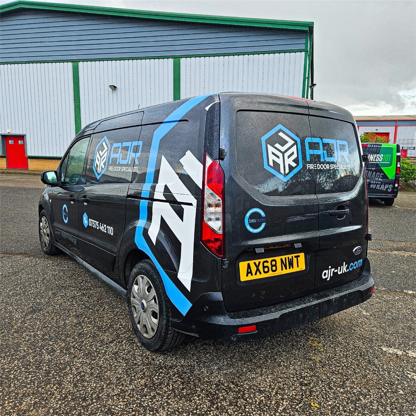 Take a look at the brand refresh and vehicle livery we've recently completed for AJR Joinery 🔥
