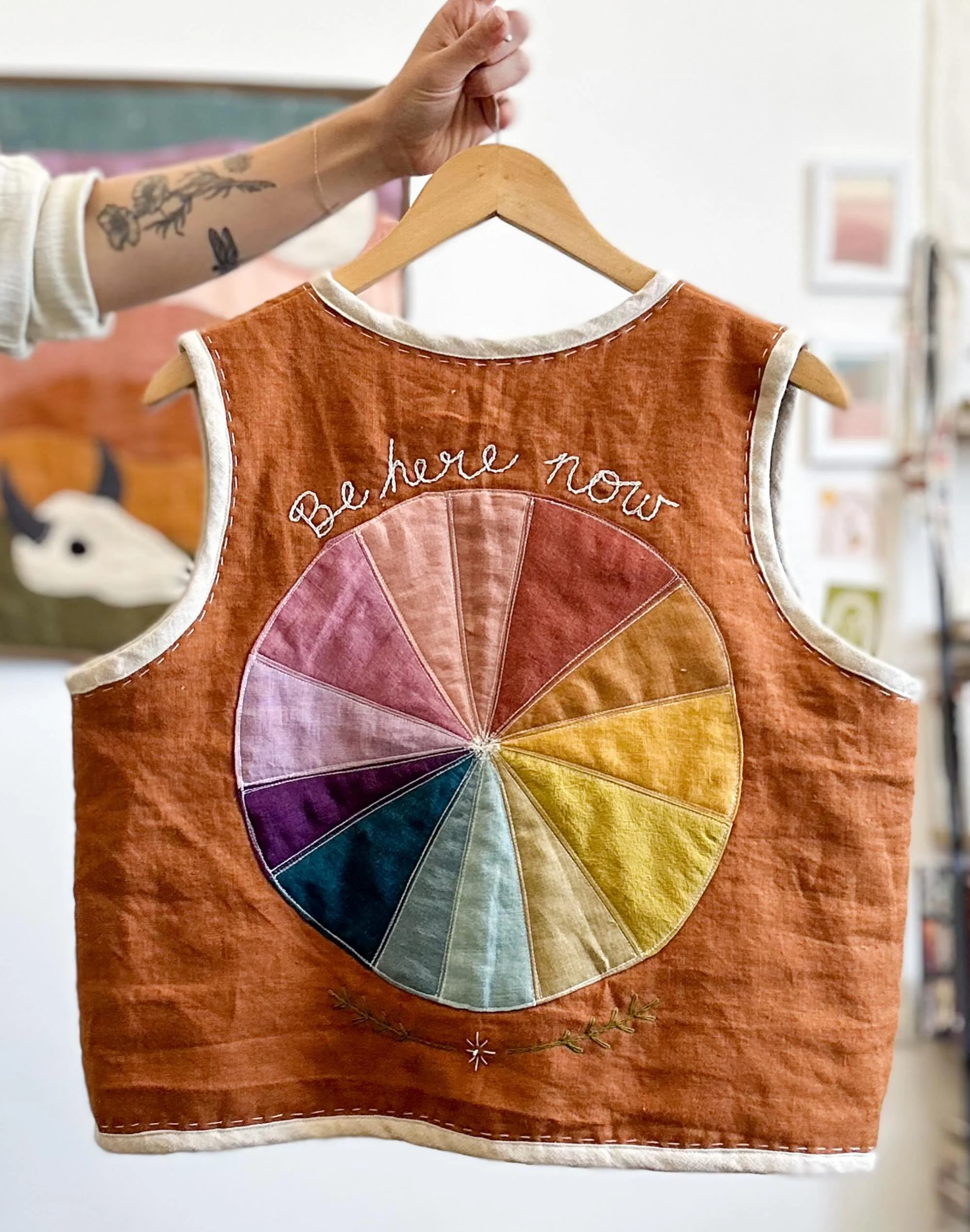 🪡 CUSTOM ORDERS ARE BACK 🎨

After taking nearly a year off from commission work, I feel the itch to connect with you all within the container of this one-of-a-kind work and let my creativity flow through new projects.

I would love to work with you