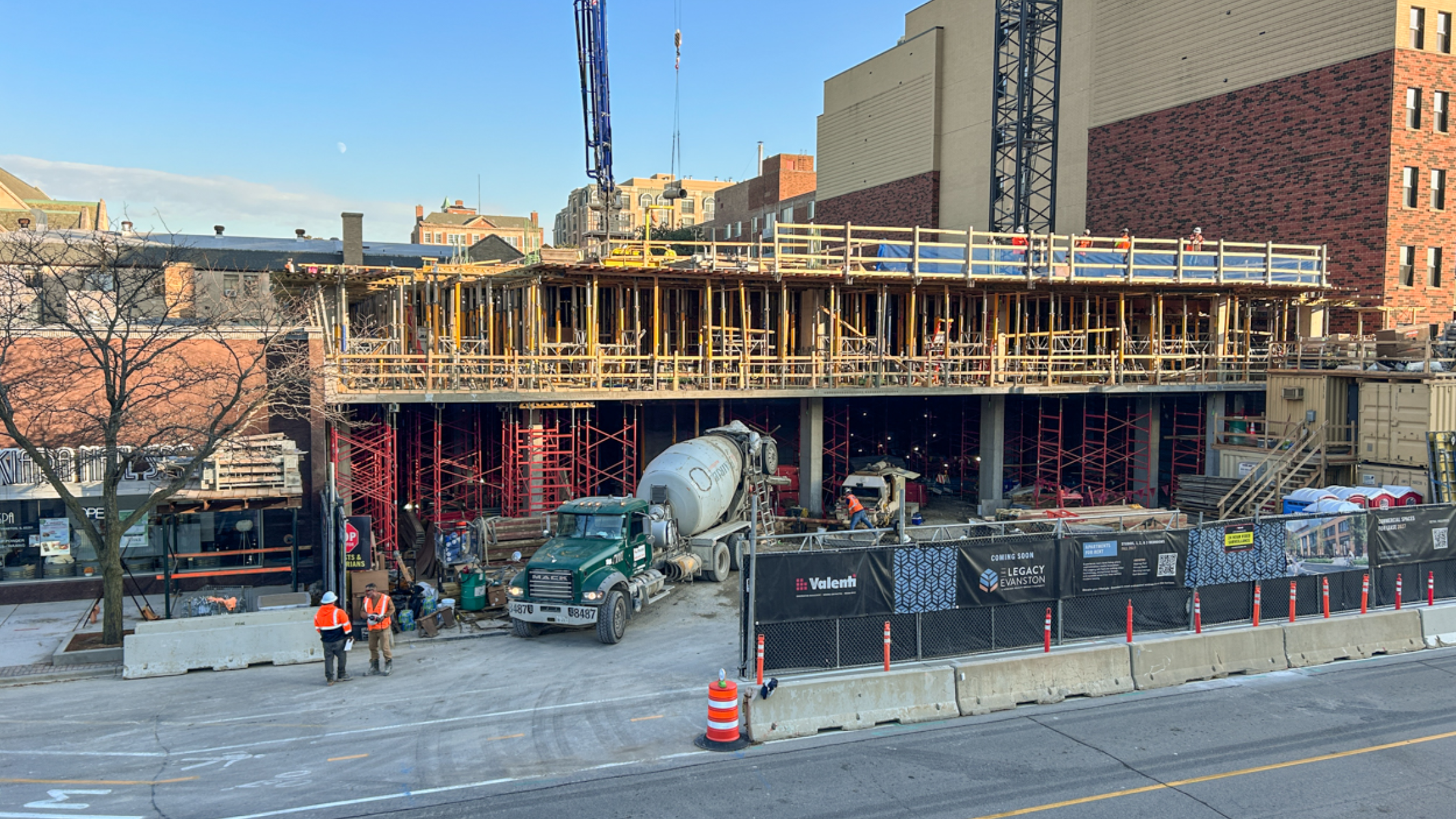 Progress on The Legacy in Evanston has risen to the third floor. | Photo by Daniel Schell
