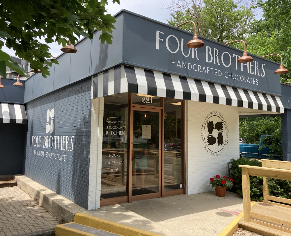 Four-Brothers-Chocolates-Wheaton_50d85d93bde038bfe1f16cb5e845eed4.png