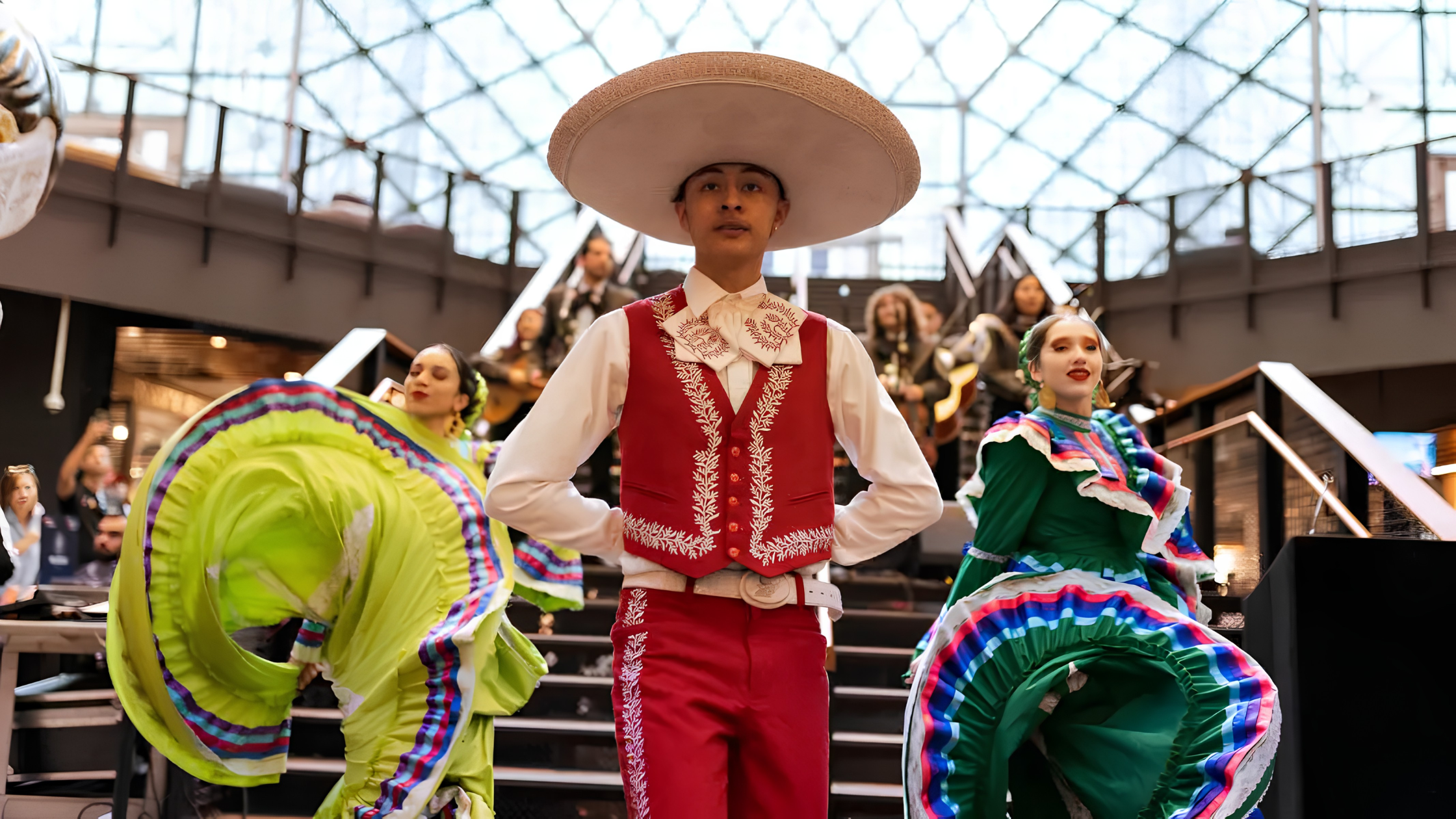 Mexico Fest Returns to Navy Pier This Weekend—Here’s What to Expect