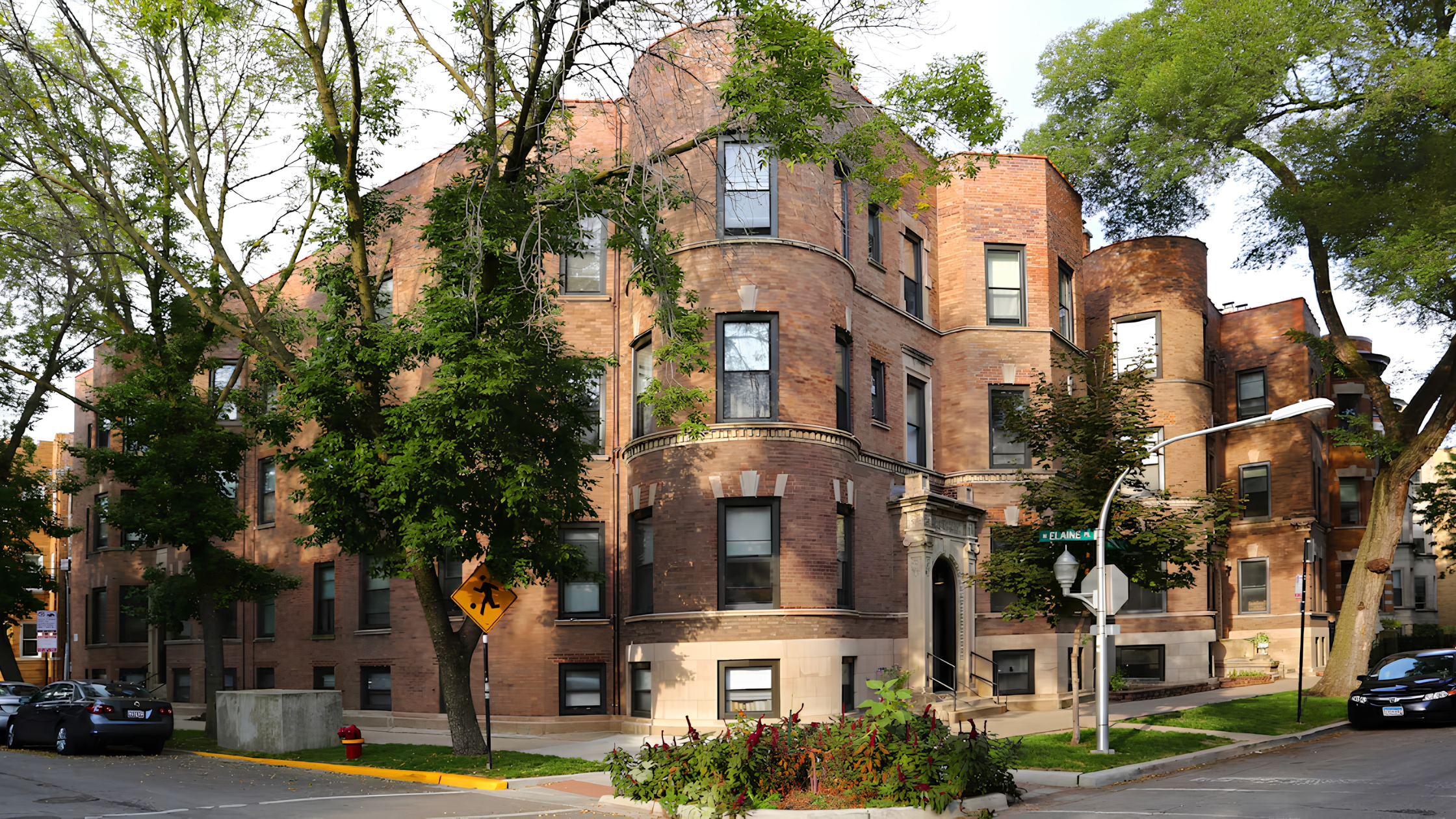 Developer Buys 182 Lakeview Apartments for $61.5M With Plans to Add More Housing