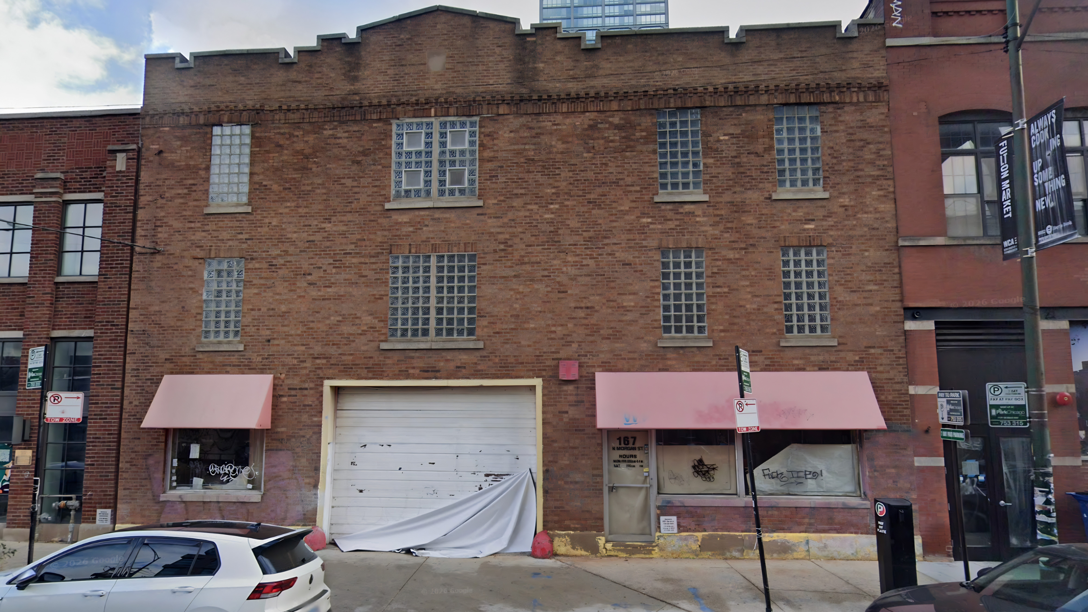 The vacant building at 167 N. Morgan St. in Fulton Market could become a 20-unit apartment building under a redevelopment proposal. Credit: Google Maps