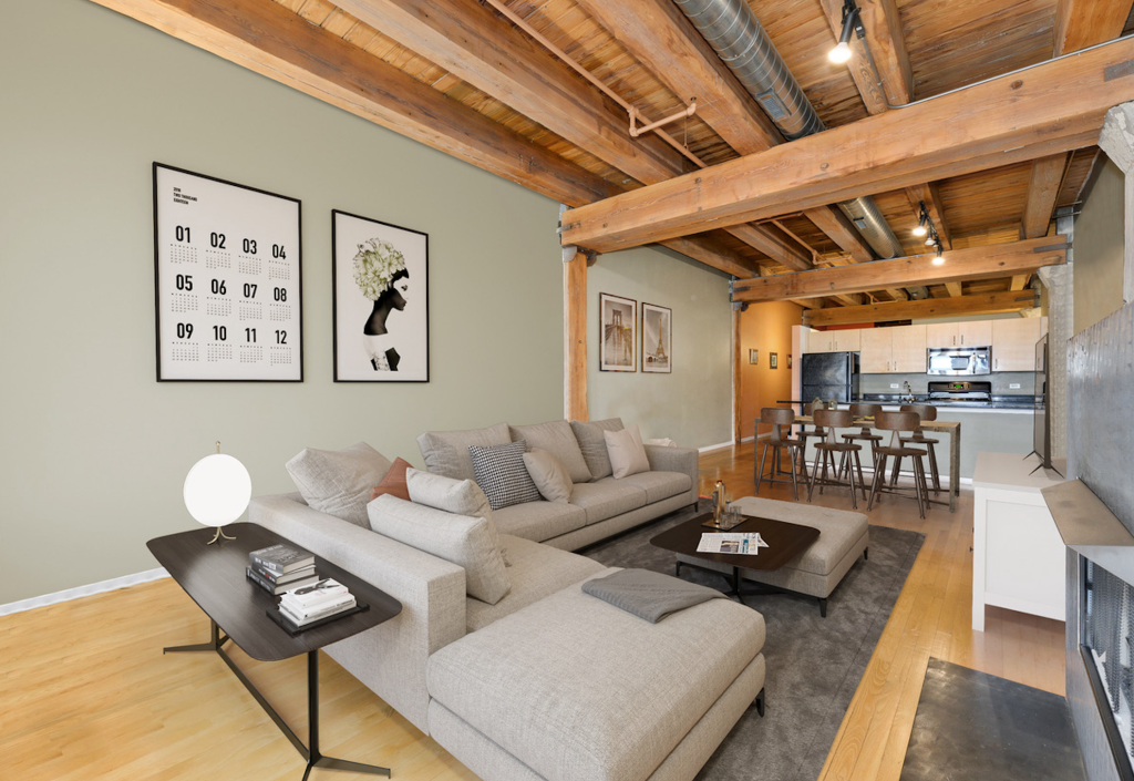 Timber loft unit 514 at 333 S DesPlaines; Chicago IL