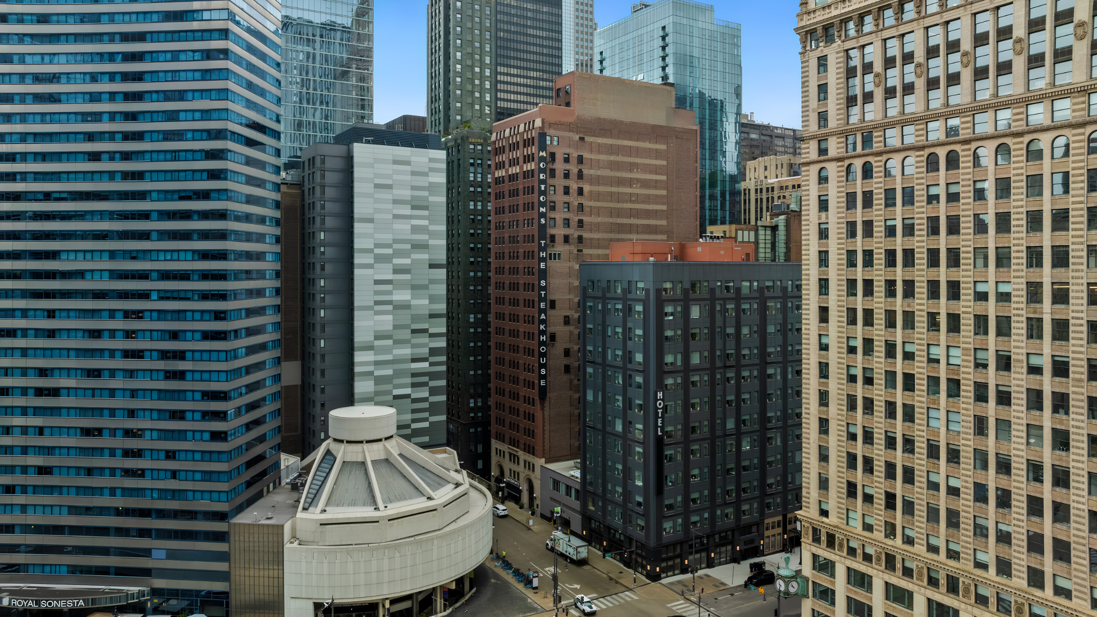 Wacker Place Begins Pre-Leasing for 252 Luxury Apartments in Downtown Chicago