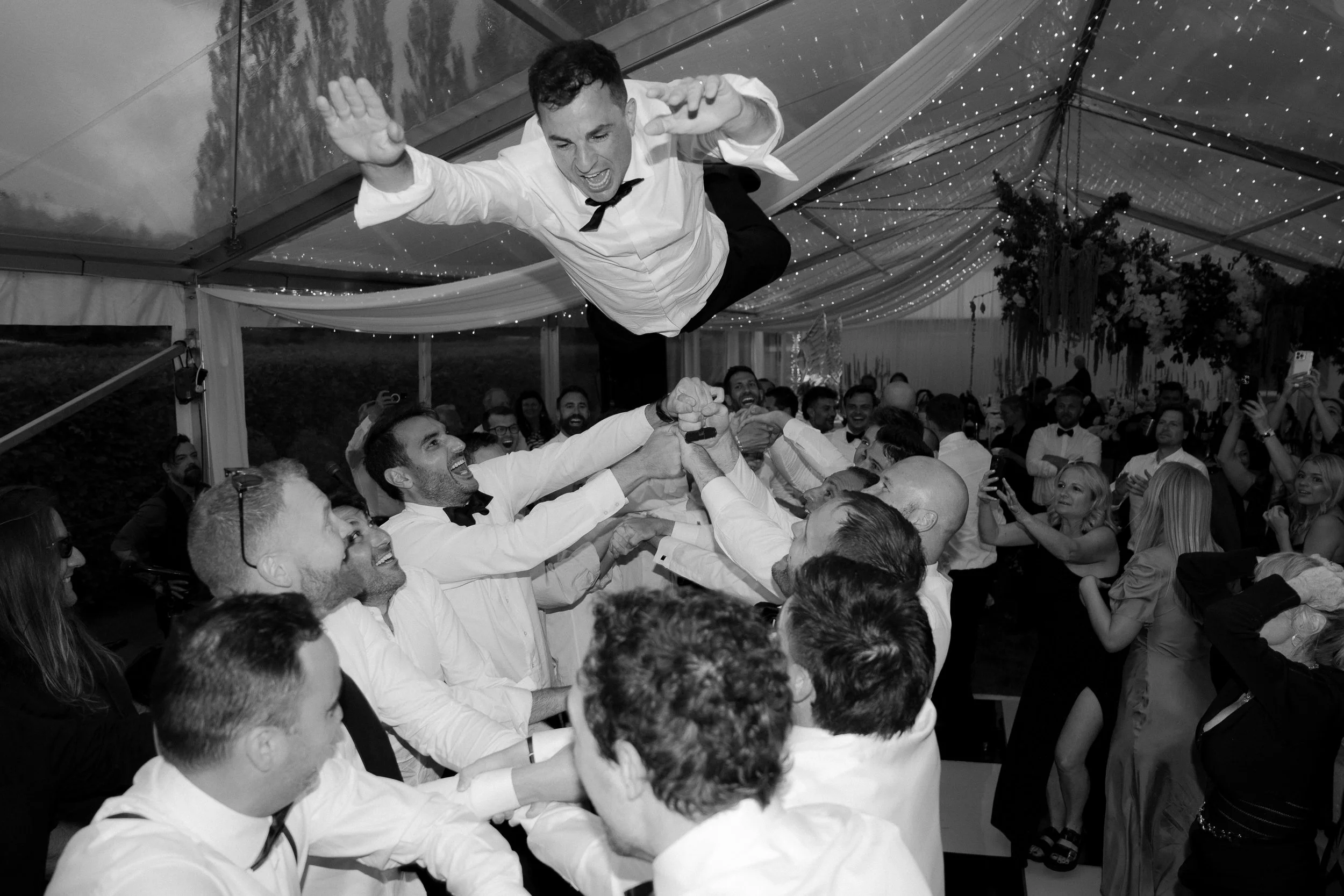 Eliza Josh by LUISA APANUI - 0893-2.jpg