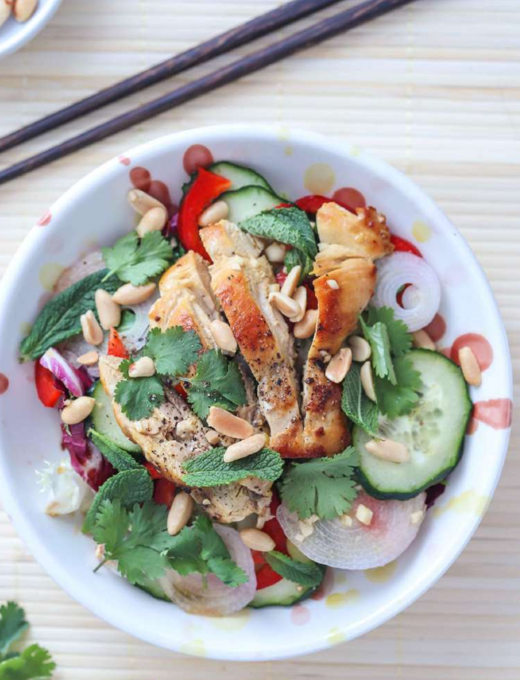THAI CHICKEN SALAD