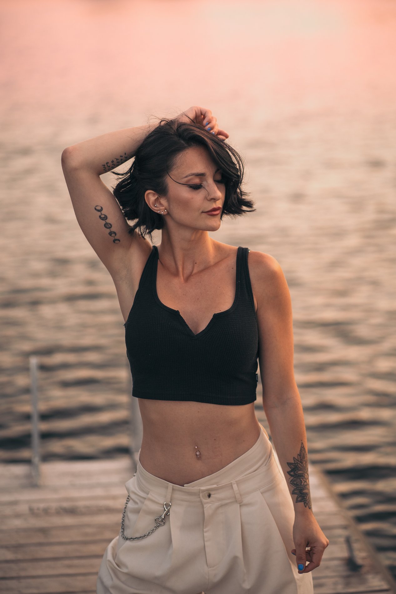 Portrait de Natasha sur les rives du St-Laurent (Montréal, Canada)