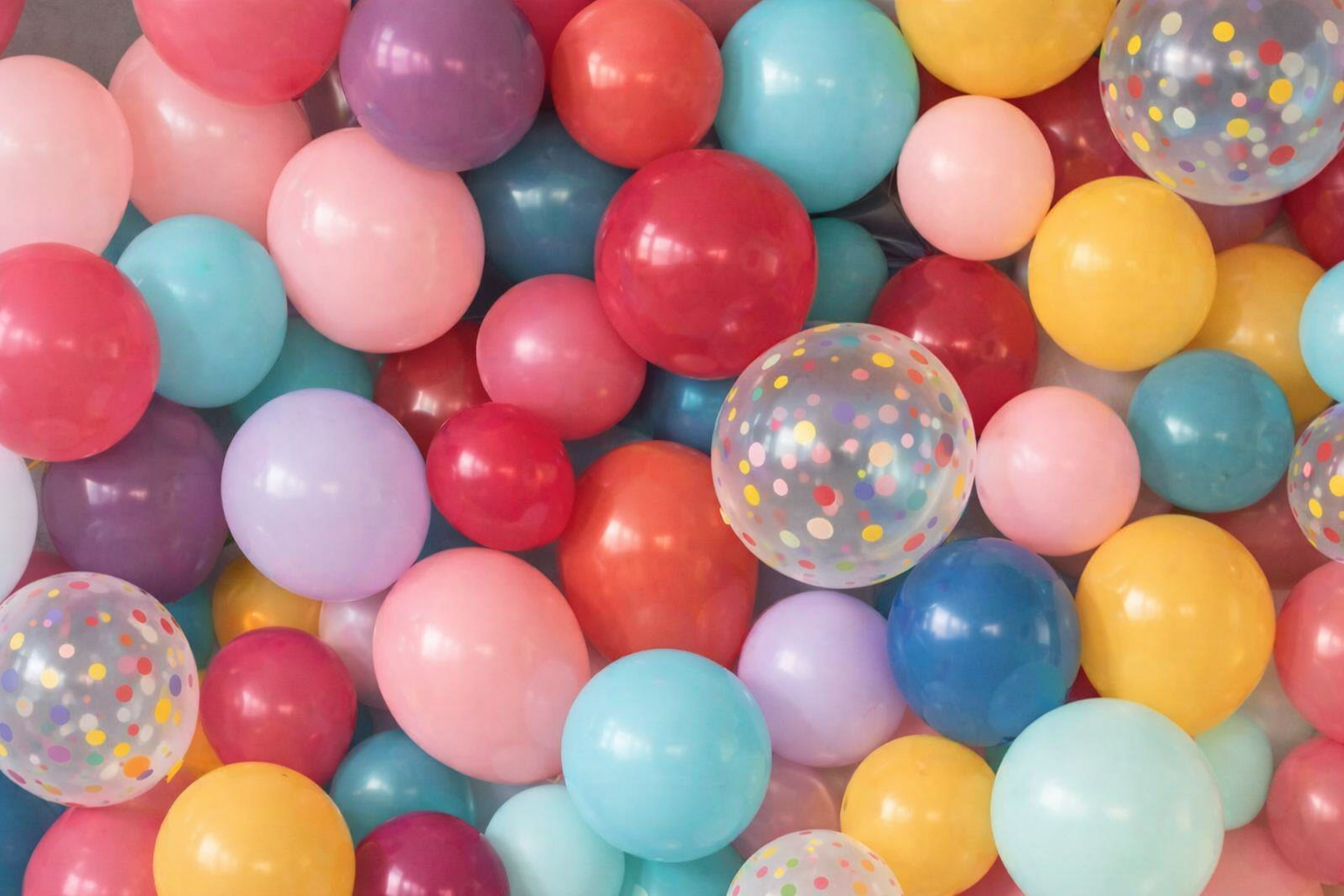 Grande Confetti Co balloons design