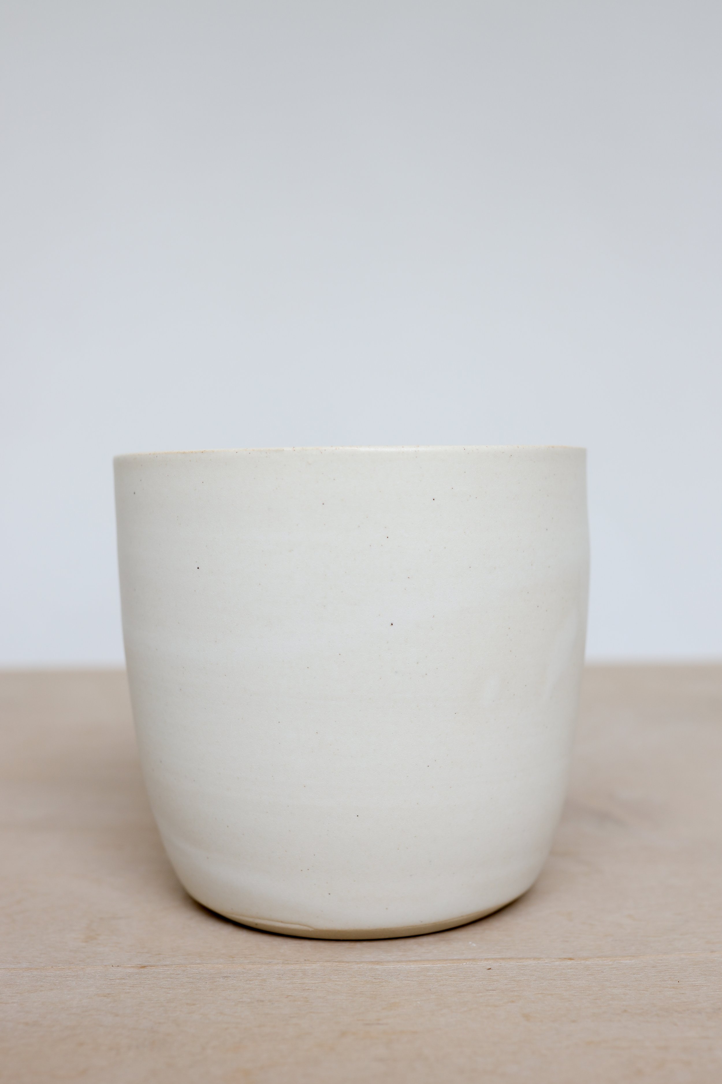 Planter in Ivory White
