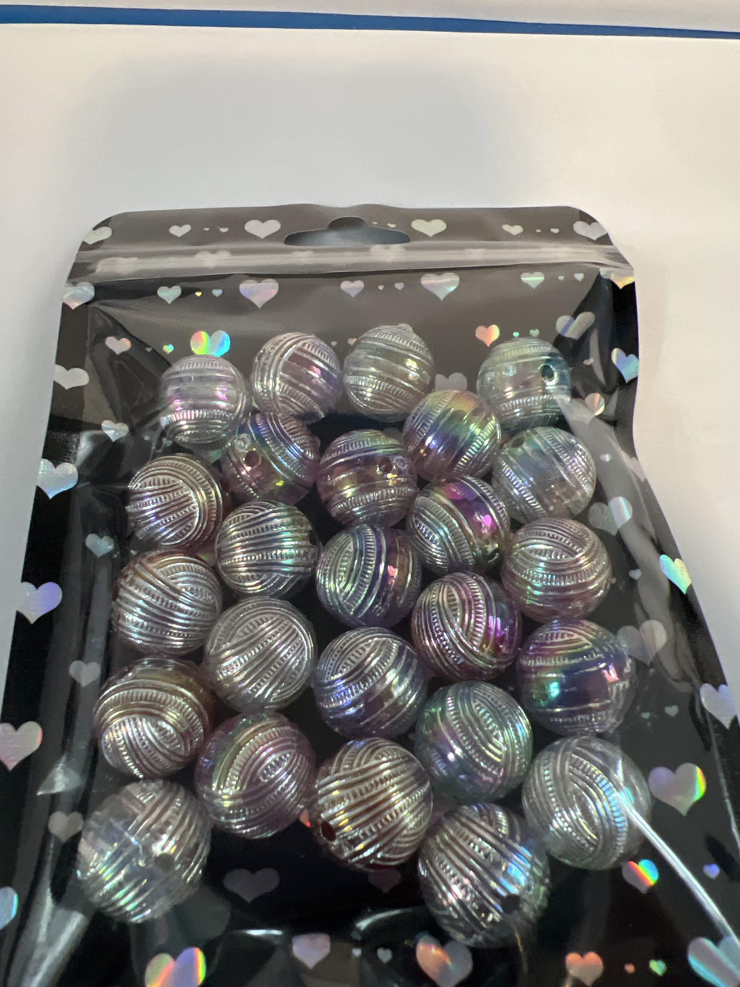 Swirl beads 25 ct (88)