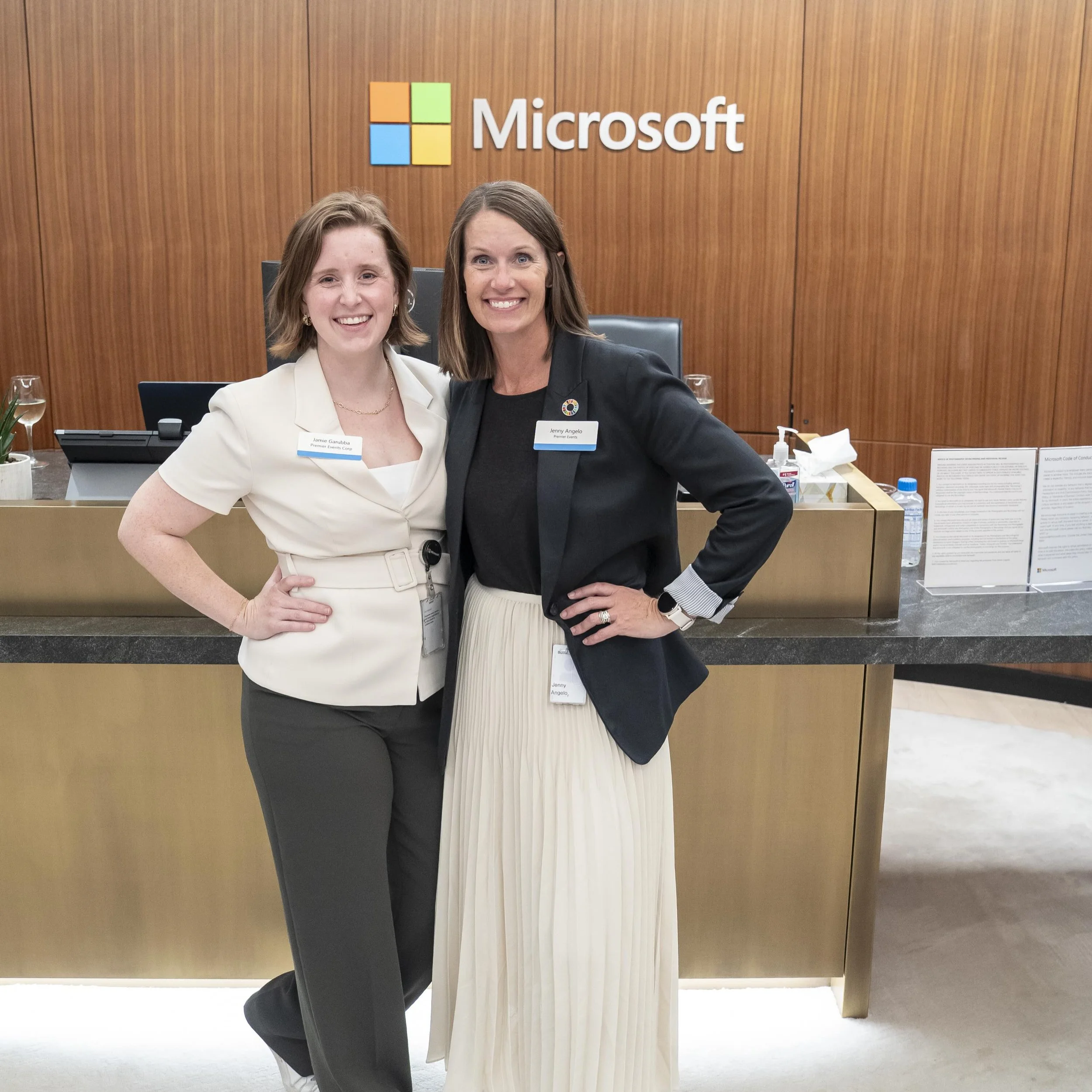 Happy fall 🍂🍁! A big shoutout to our amazing team for all the hard work, long hours, and dedication this month. While the fall isn&rsquo;t over yet, we couldn&rsquo;t do this without you all! 

 #Events #Premiereventscorp #EventIndustry