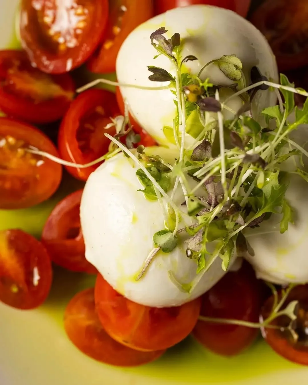 Caprese di Bufala 🍅 A classic summer side. You don&rsquo;t need much else.