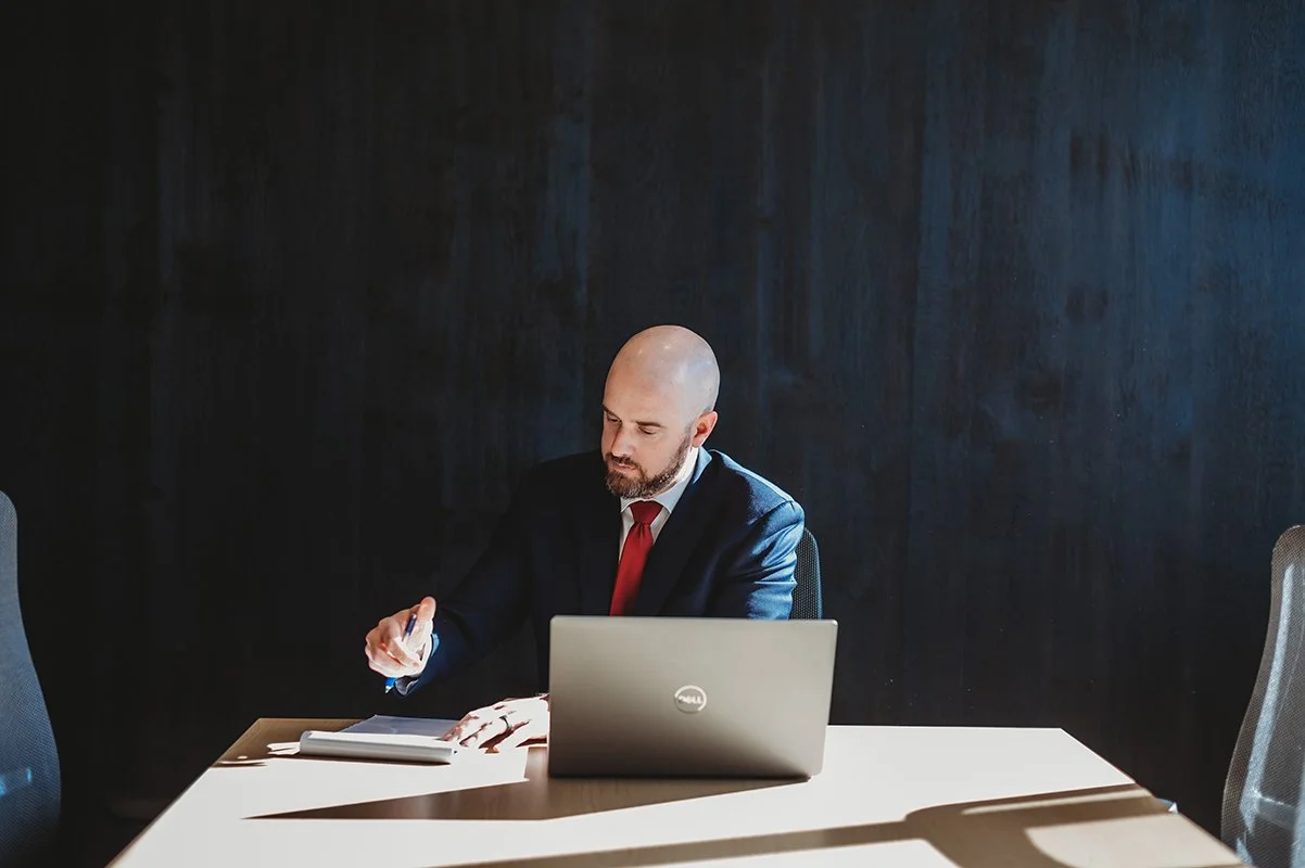 Headshots vs. Brand Photo Shoots: What’s the Difference?