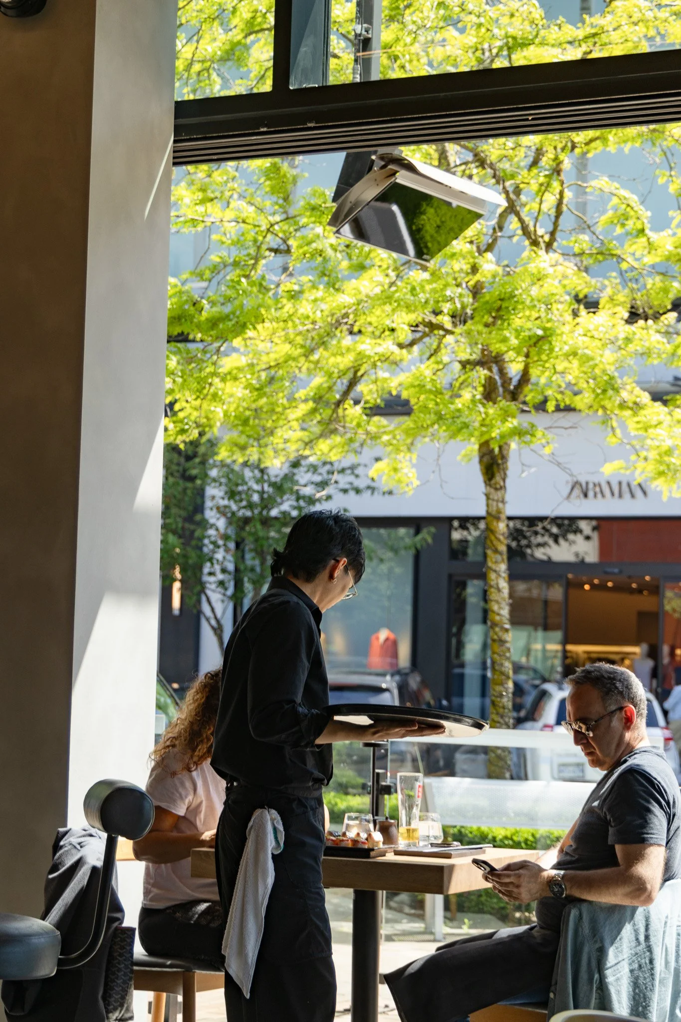 Park Royal interior 103.jpg