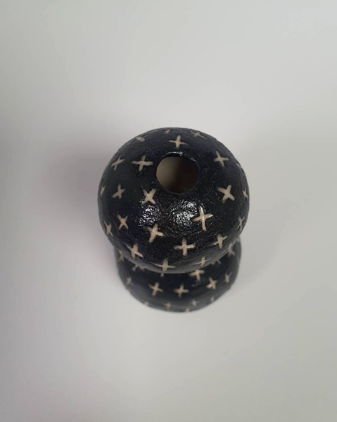 NEW 2026 CERAMIC STEM VASE HYOTAN- TOP DOWN.png