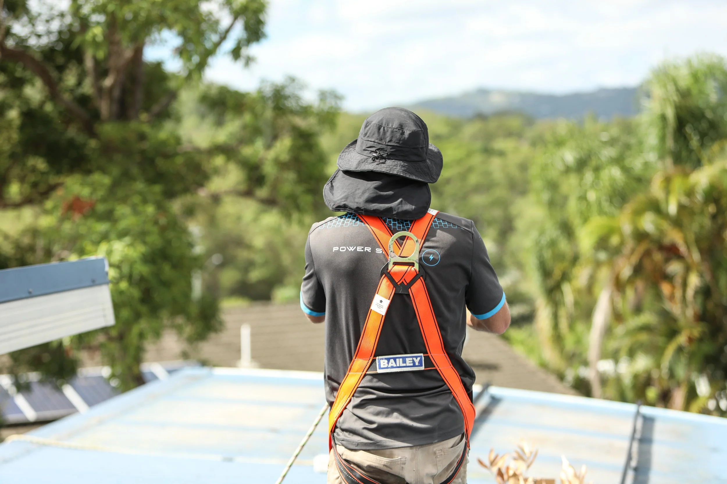 Solar Battery Installation Gold Coast: Process, Costs &amp; Rebates