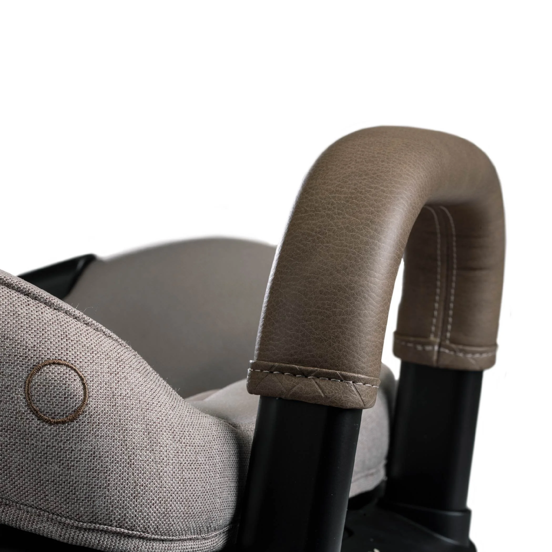 leather accented anti-rebound bar