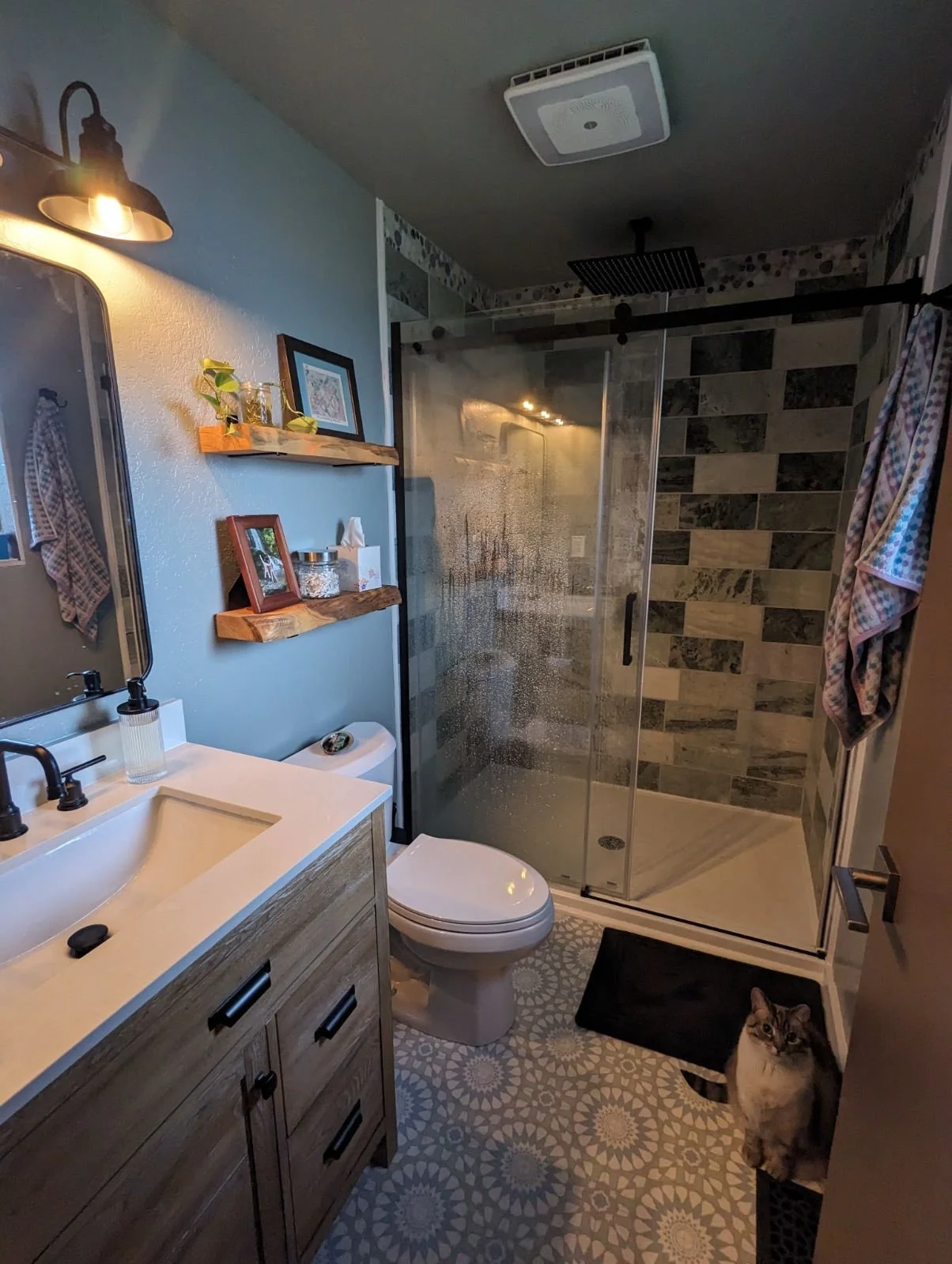 new bathroom 24.jpg