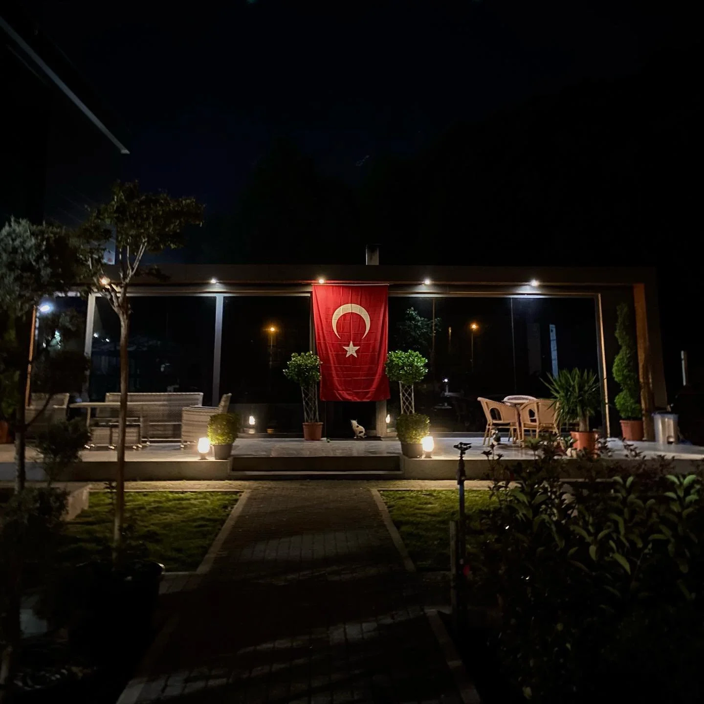 &quot;Vatanını en &ccedil;ok seven g&ouml;revini en iyi yapandır&quot; izinde nice 100 yıllara.🇹🇷

#29ekimcumhuriyetbayramı