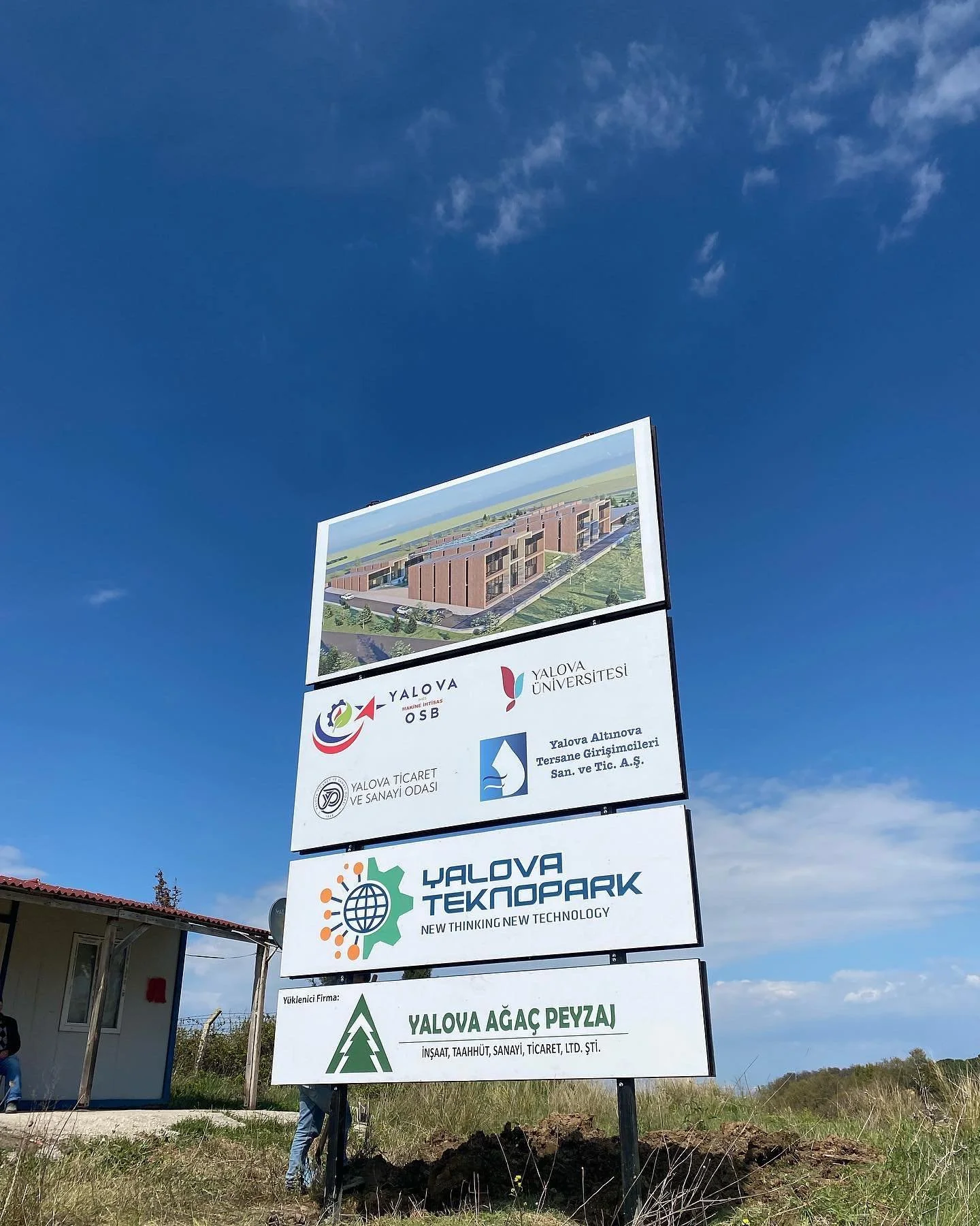 YALOVA TEKNOPARK altyapı projesi yapım işi. @yalovamakineosb @universityyalova @yalovatso @yalovaaltınovatersaneciler #teknopark #altyapı #drenaj #peyzaj #yalova #yalova&uuml;niversitesi