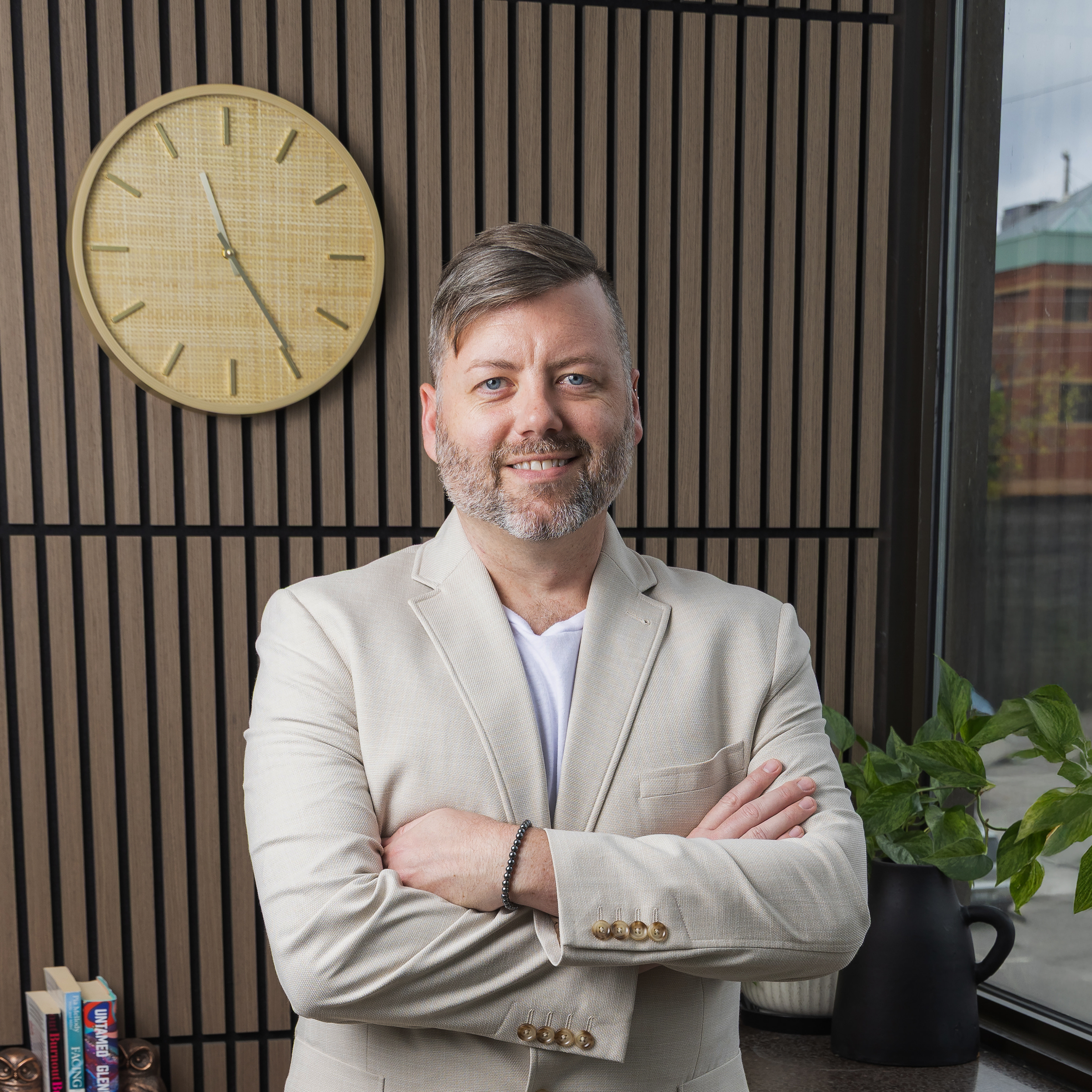 Aaron Sinclair, Registered Psychotherapist and Owner of O.W.L. Counselling & Wellness