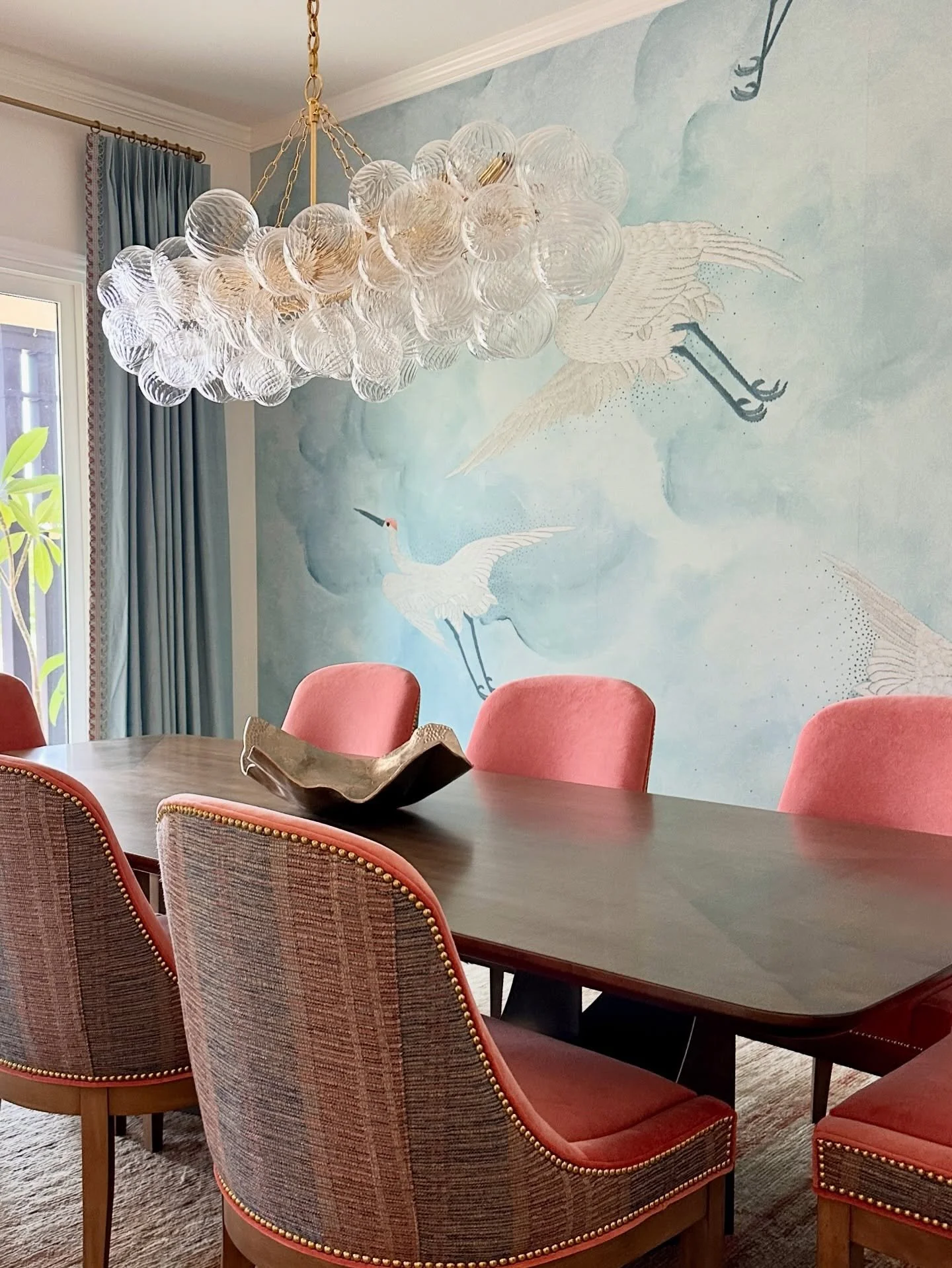 There is something special about designing a dining room that feels like an experience.

For this Gaillardia home in Sun City, we layered custom furnishings, tailored drapery, and sculptural lighting to create a space that feels both elegant and pers