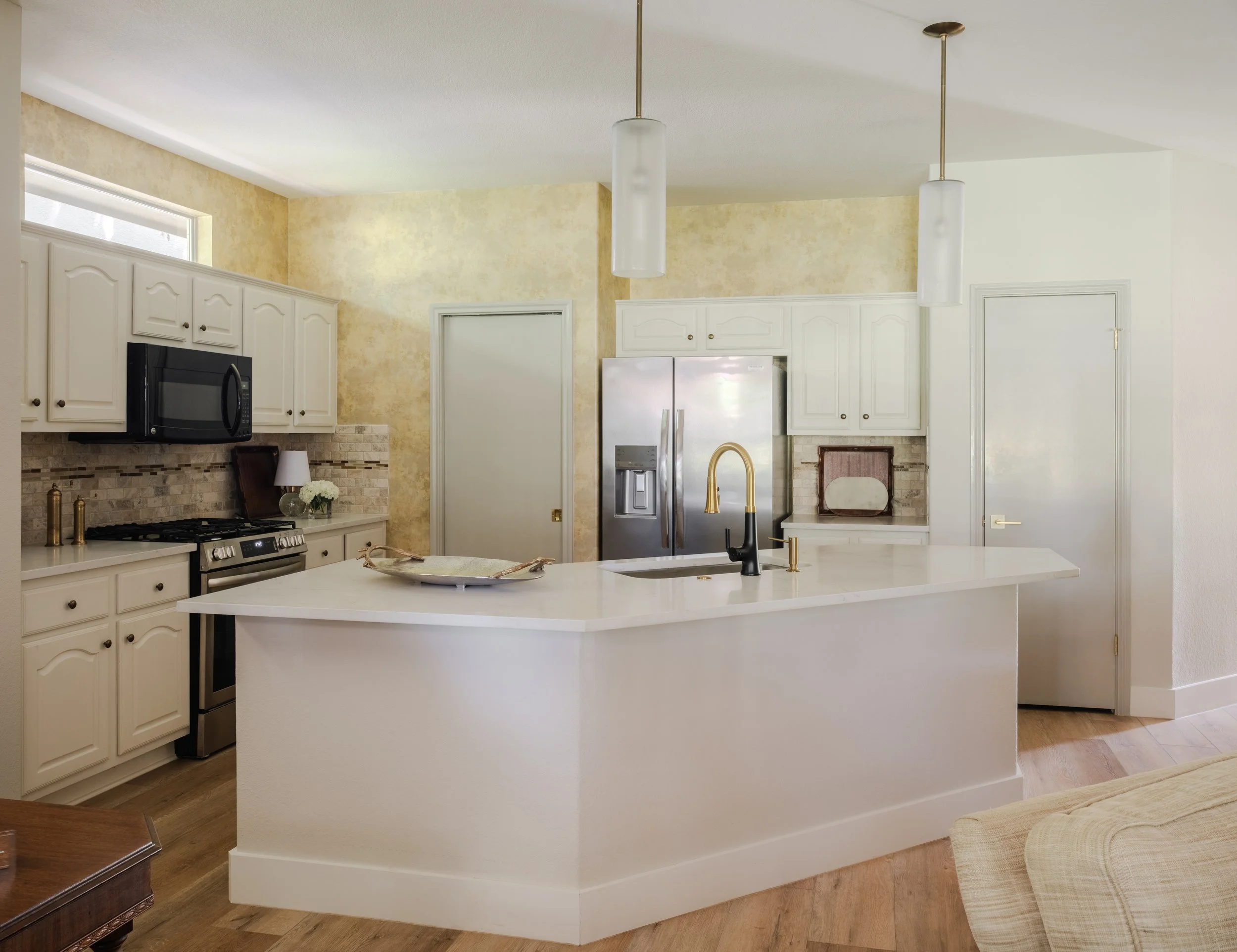 cobb-cavern-kitchen-renovation-georgetown-tx-cyndi-hopkins-design.jpg.jpg