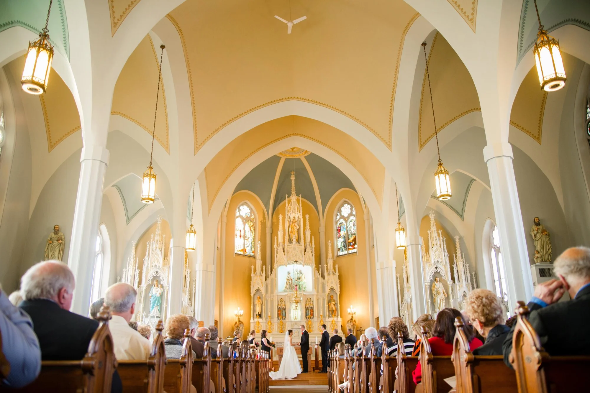 Catholic-Wedding-Iowa-12.jpg