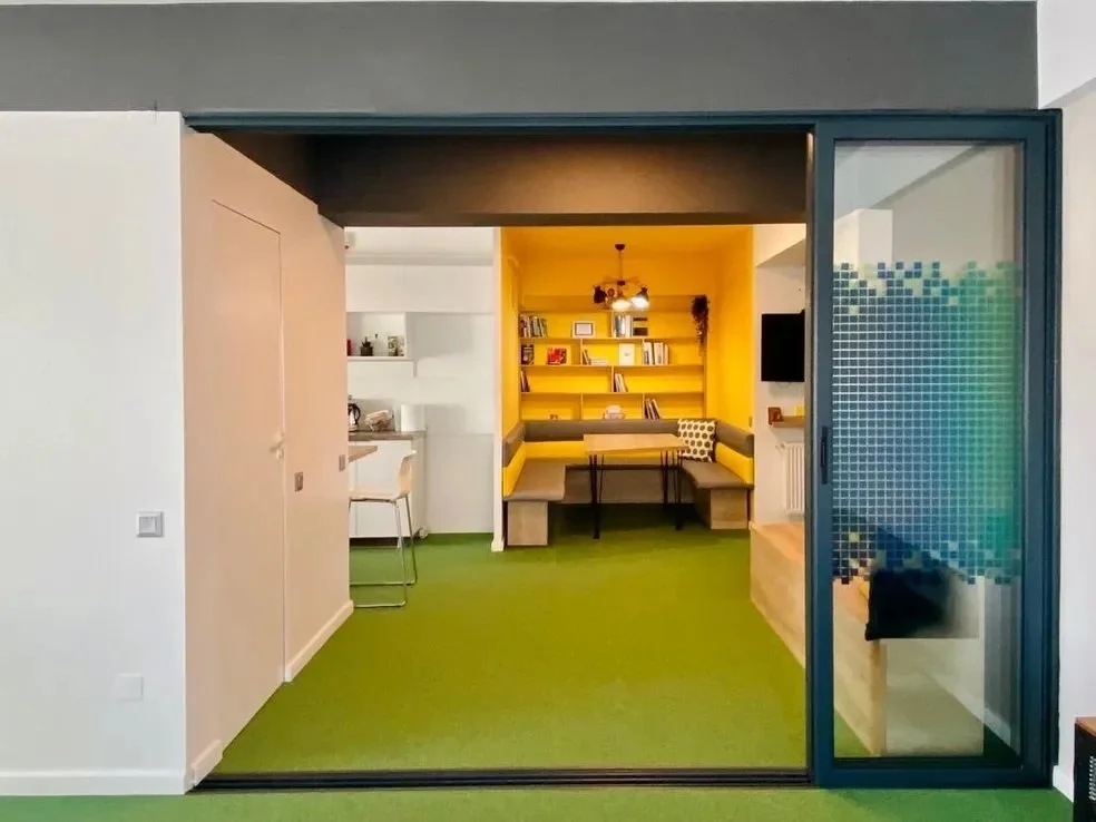 Zona Openspace cu privire spre bucatarie.jpg