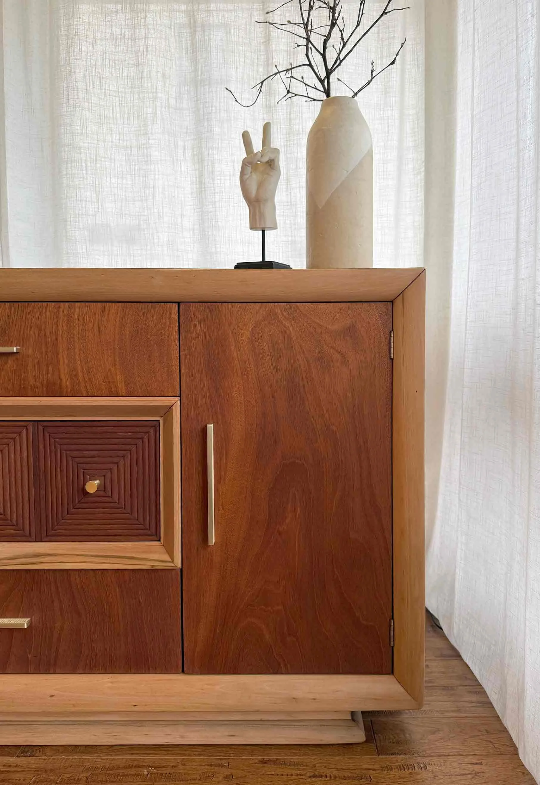 Vintage Mid-century Modern Mahogany Sideboard